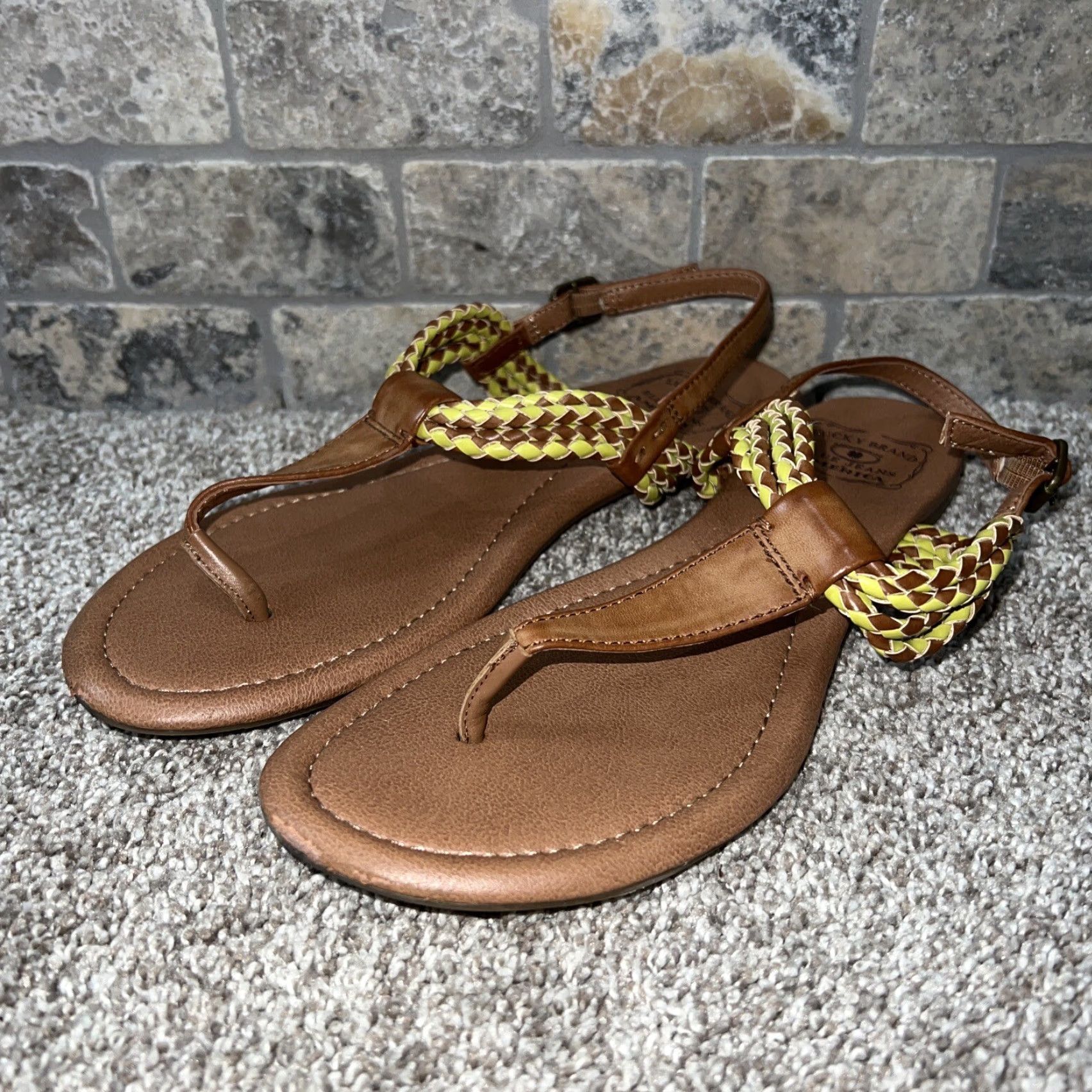 Lucky Brand VINTAGE Lucky Brand Jeans America Sandal Women Size 8.5 Brown Leather Blue Character Shoes Size 30" / US 8 / IT 44 - 2 Thumbnail