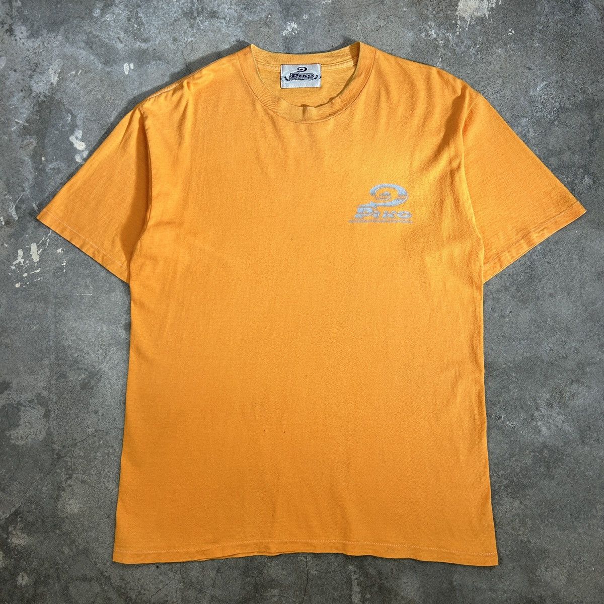 Vintage 1990s Piko Hawaiian Surf Tee Size US L / EU 52-54 / 3 - 1 Thumbnail