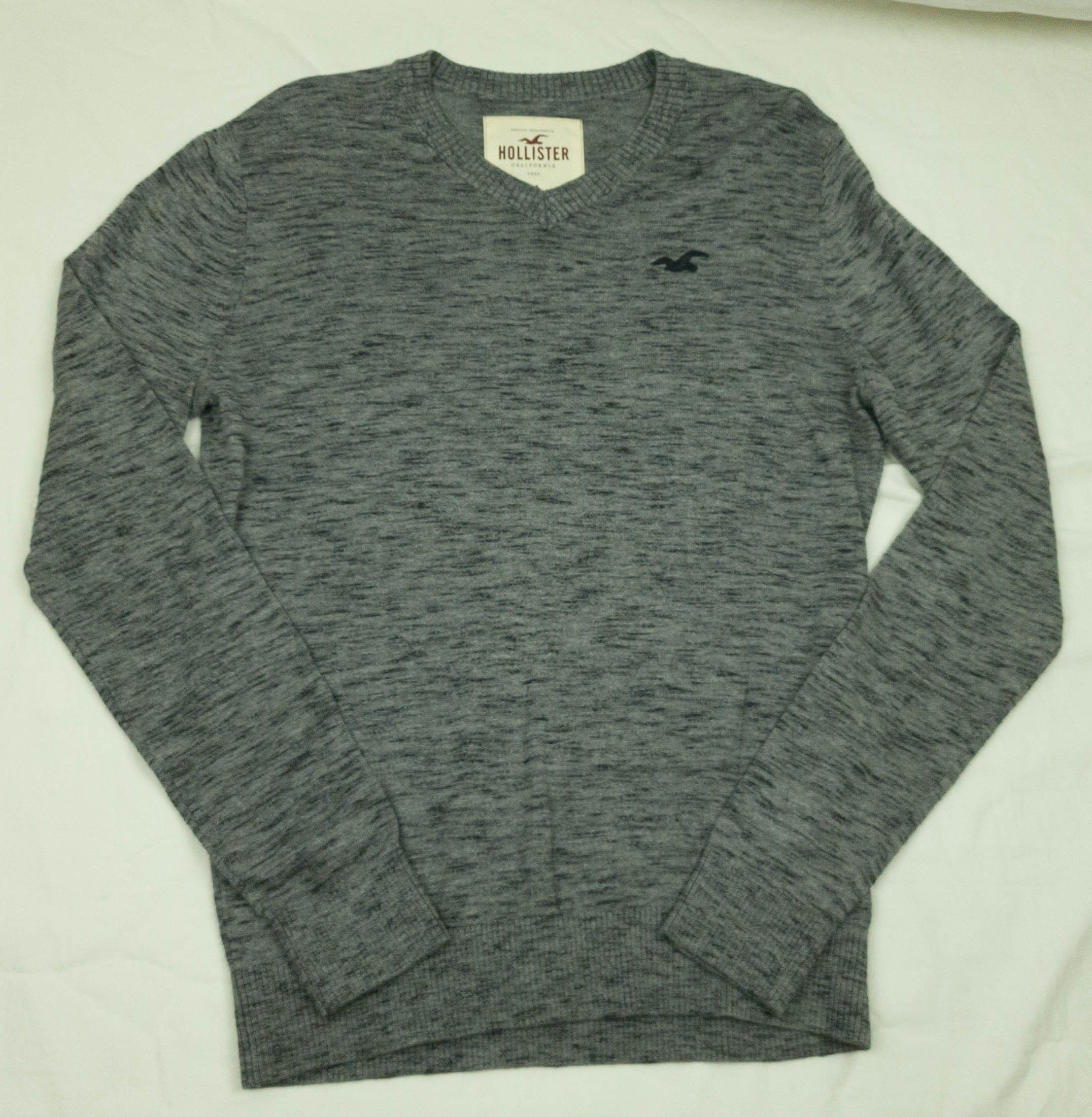 Hollister Hollister mens jumper size M vgc Size US M / EU 48-50 / 2 - 3 Thumbnail