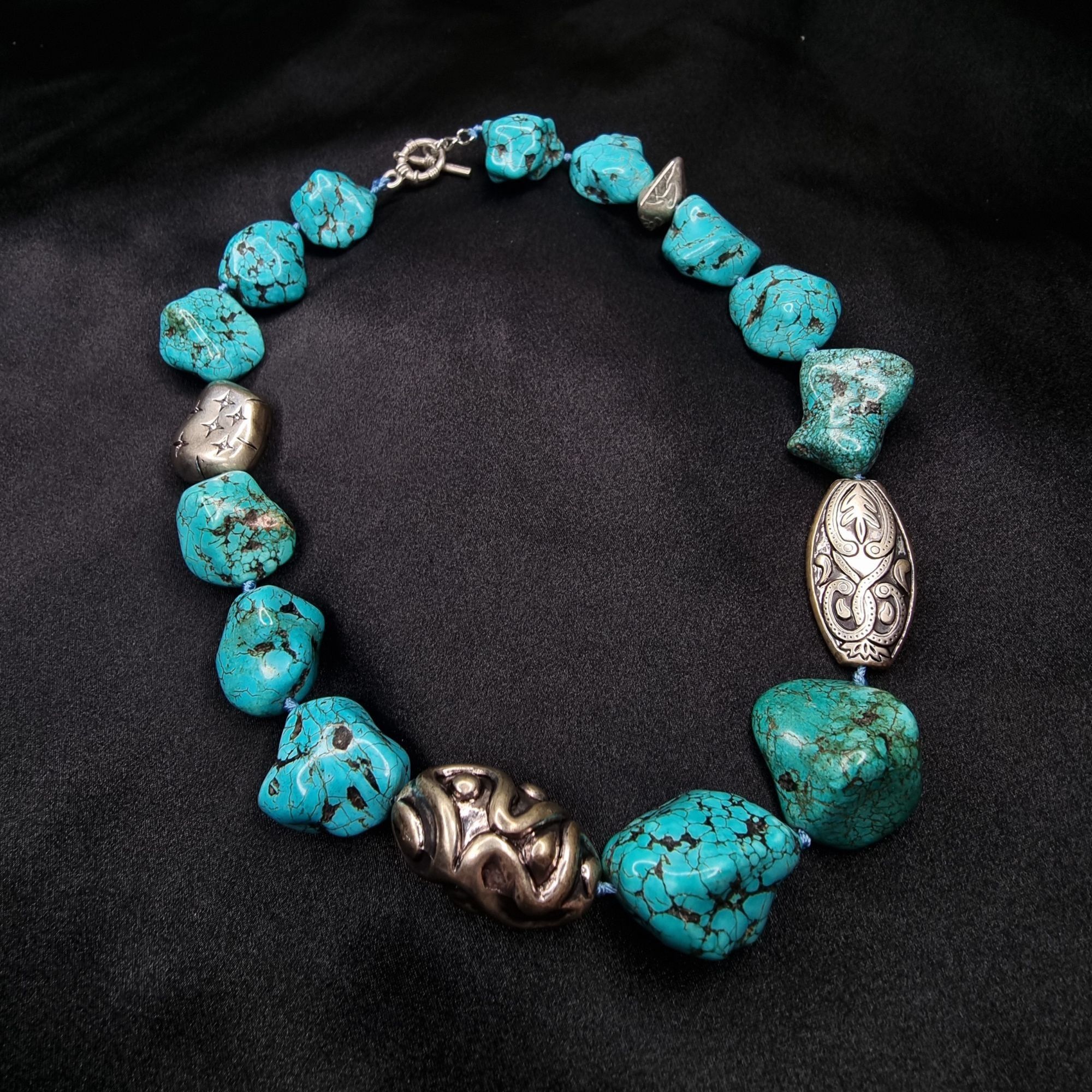 Vintage Chunky Turquoise & Silver Beaded Necklace With Toggle Clasp Size ONE SIZE - 1 Thumbnail