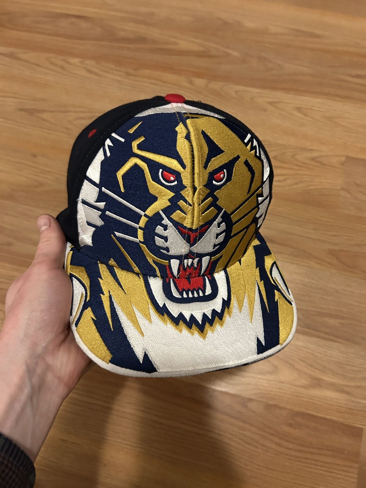 Zephyr Crazy rare embroidered Florida Panthers snap back Size ONE SIZE - 1 Thumbnail