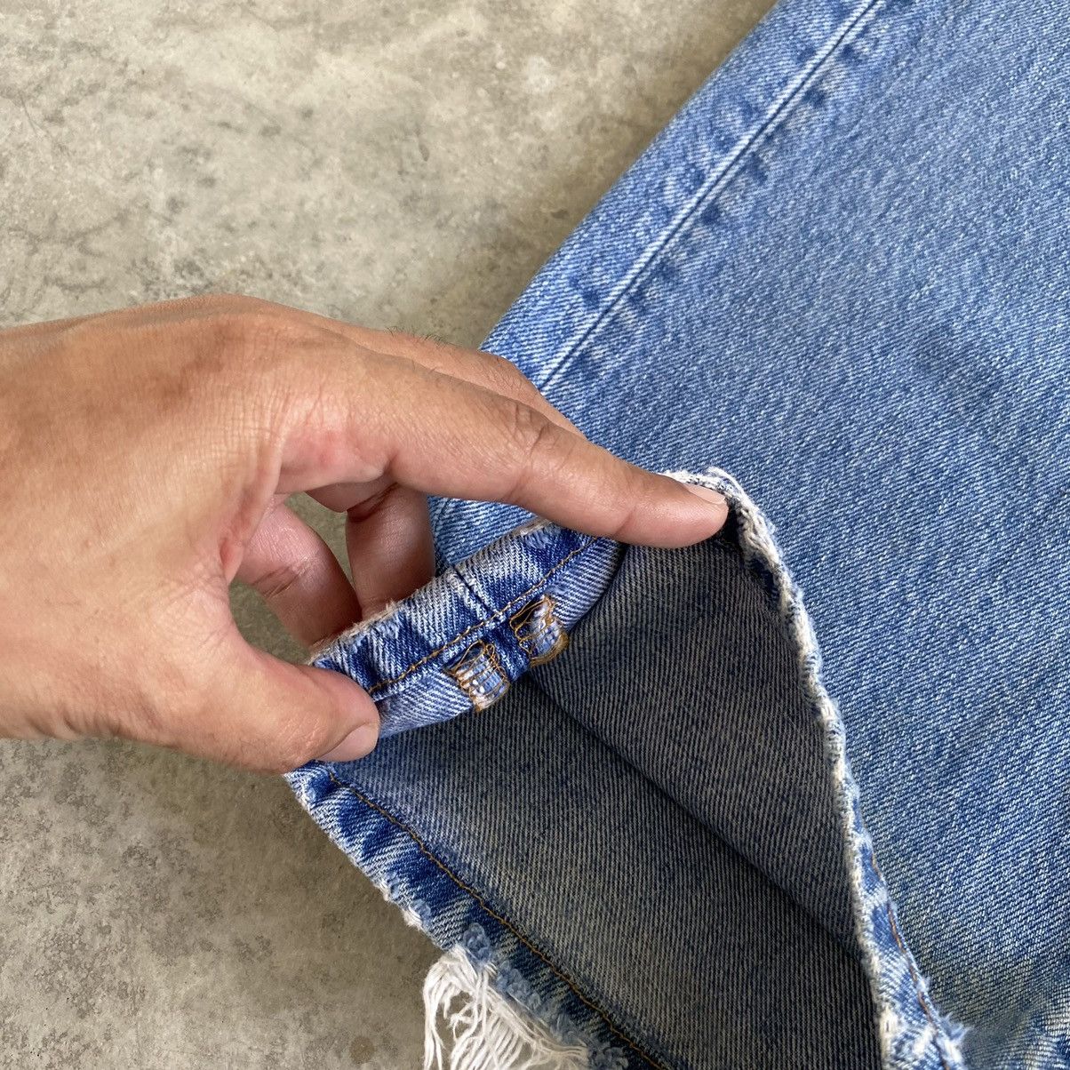 Levi's Vintage Levis 501 Stonewashed Powder Blue Denim Jeans Size US 30 / EU 46 - 8 Thumbnail