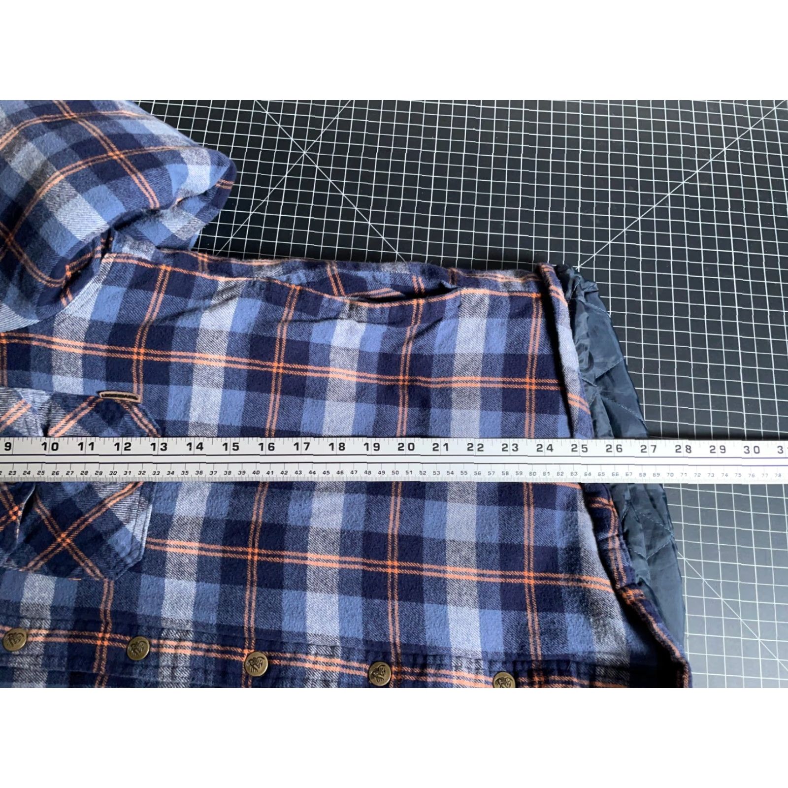 Vintage Legendary Whitetails Outfitters Flannel Shirt Jacket Hooded Men's Medium Blue Size US M / EU 48-50 / 2 - 6 Thumbnail