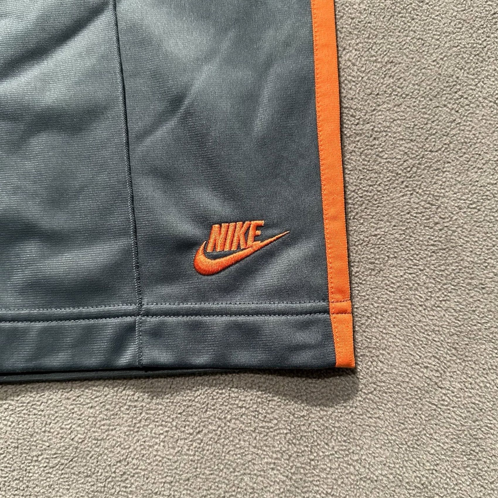 Nike VINTAGE Nike Track Pants Mens Large Gray Polyester Straight Relaxed Fit Swoosh Air Force Falcons Football Size US 33 - 7 Thumbnail