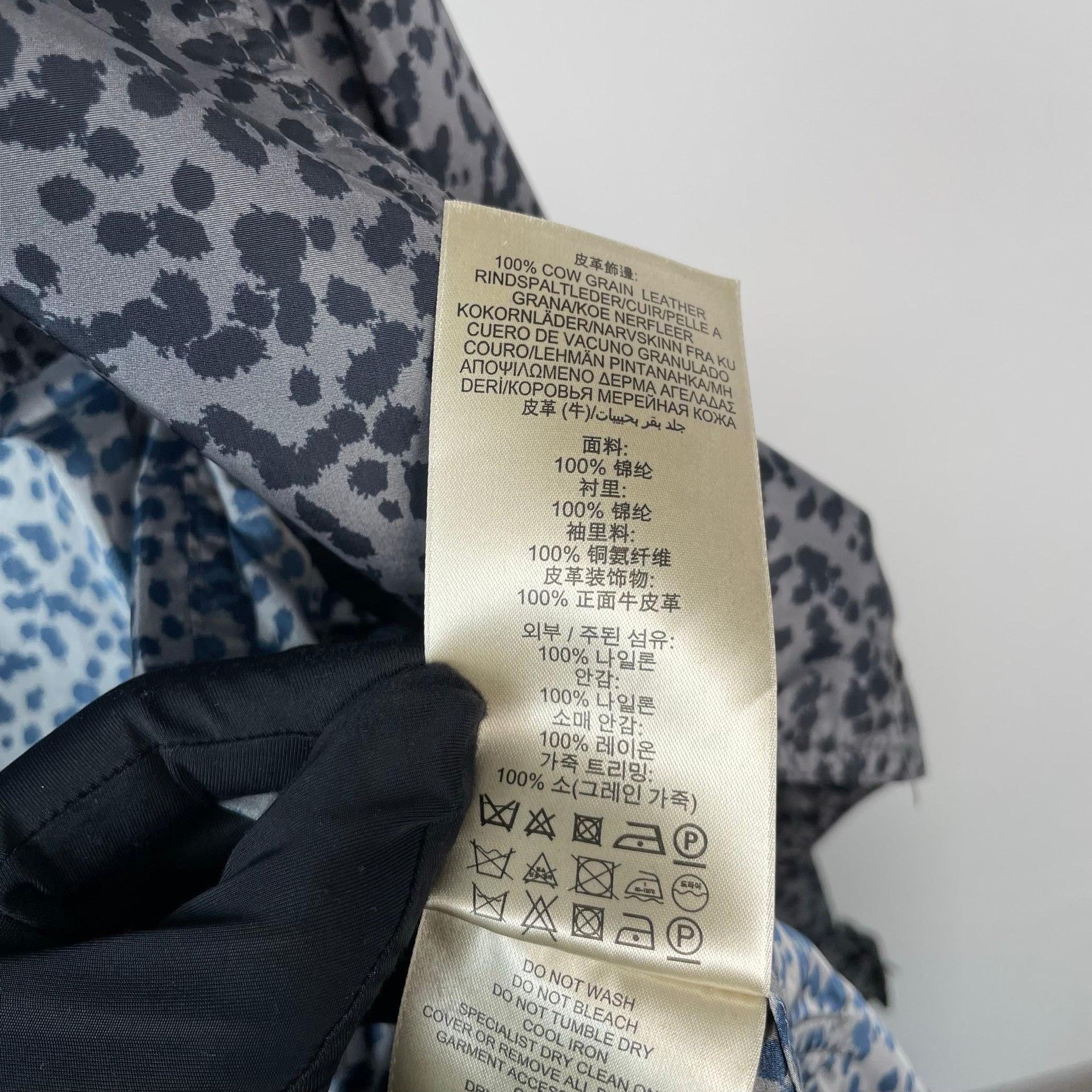 Other Burberry Leopard Print Double. Size S / US 4 / IT 40 - 8 Thumbnail