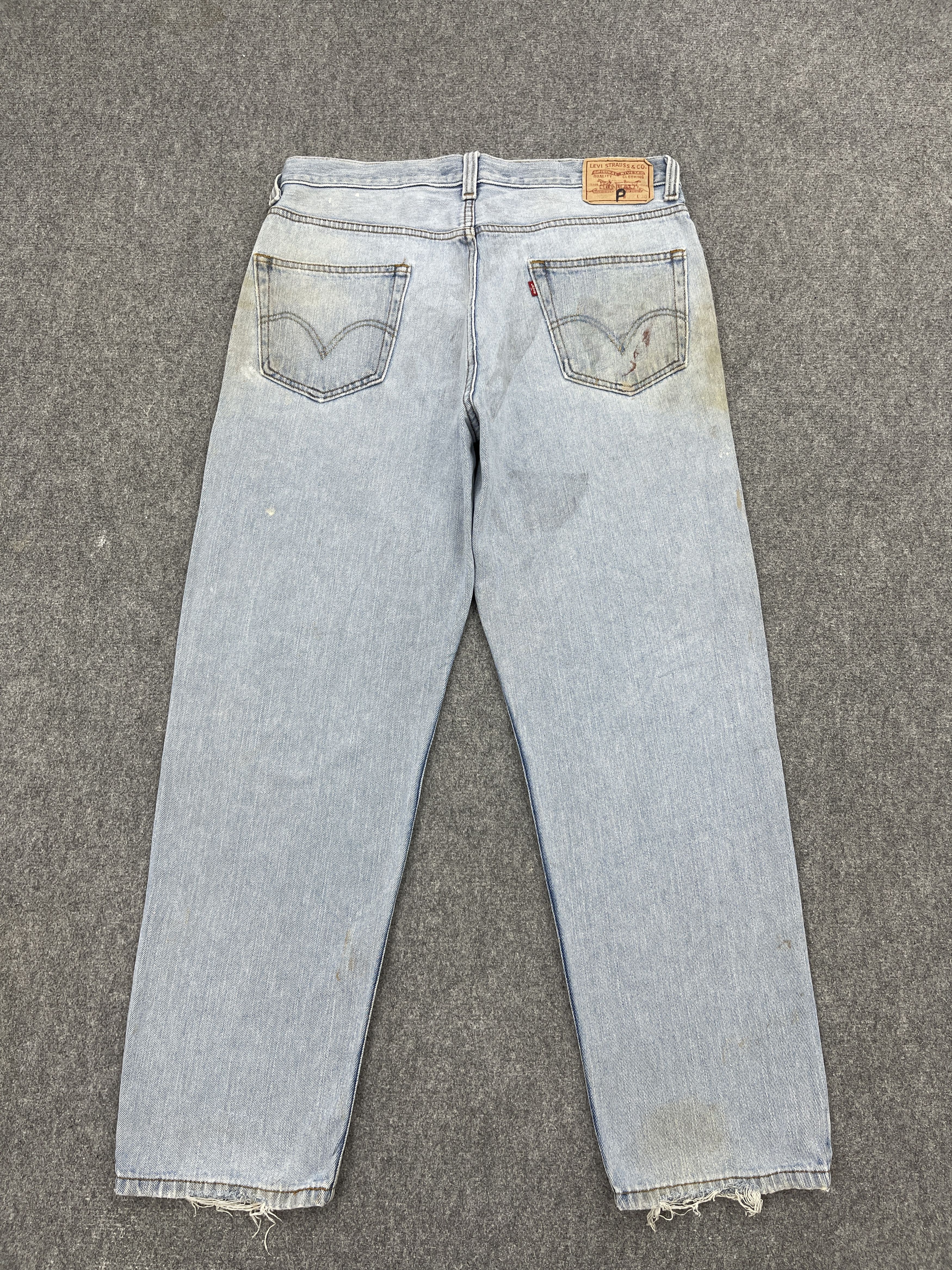 Levi's Vintage Dirty Levis 505 Light Washed Jeans DP2572 Size US 35 - 3 Thumbnail