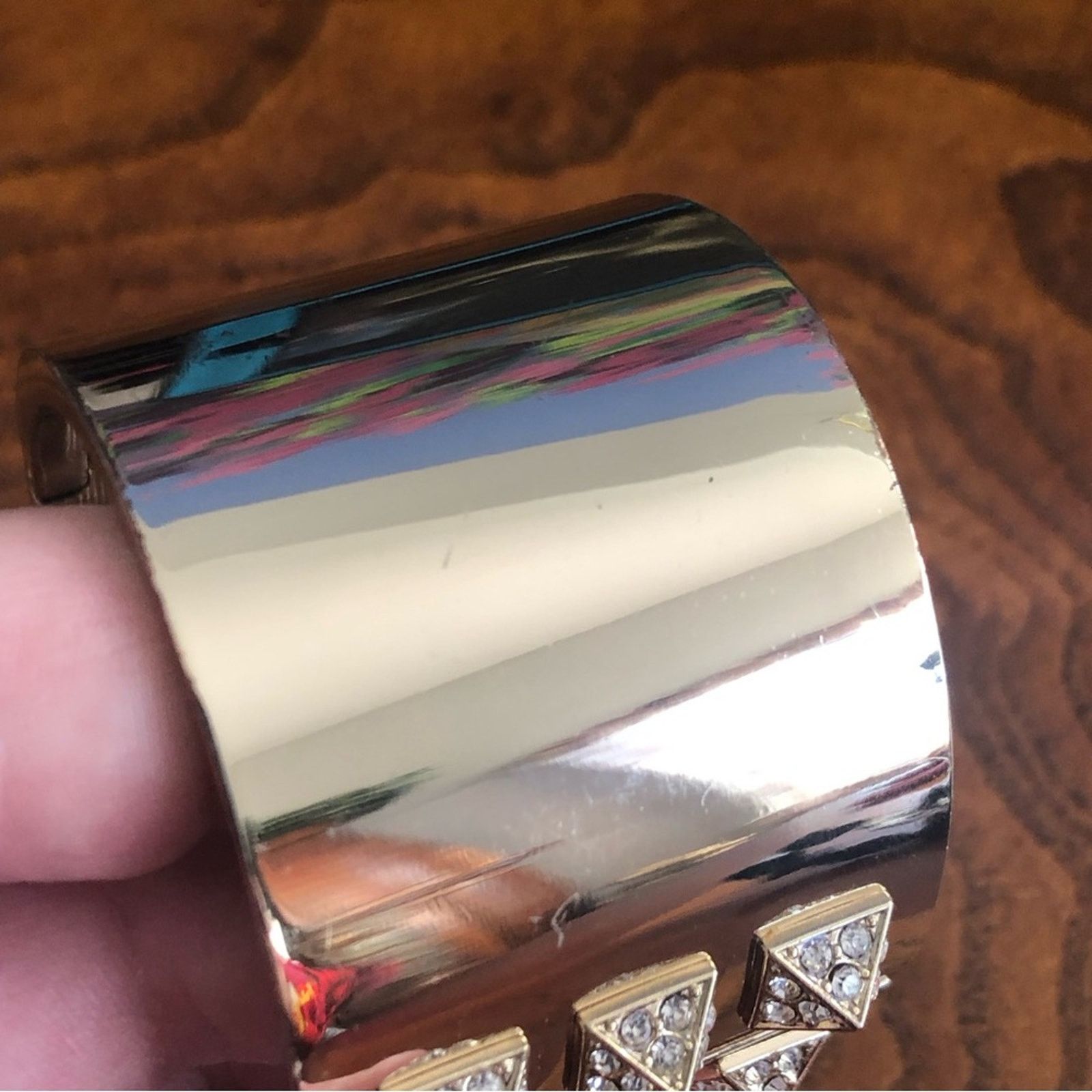 Victoria's Secret Victoria’s Secret gold plated mirror finish cuff bracelet Size ONE SIZE - 6 Thumbnail