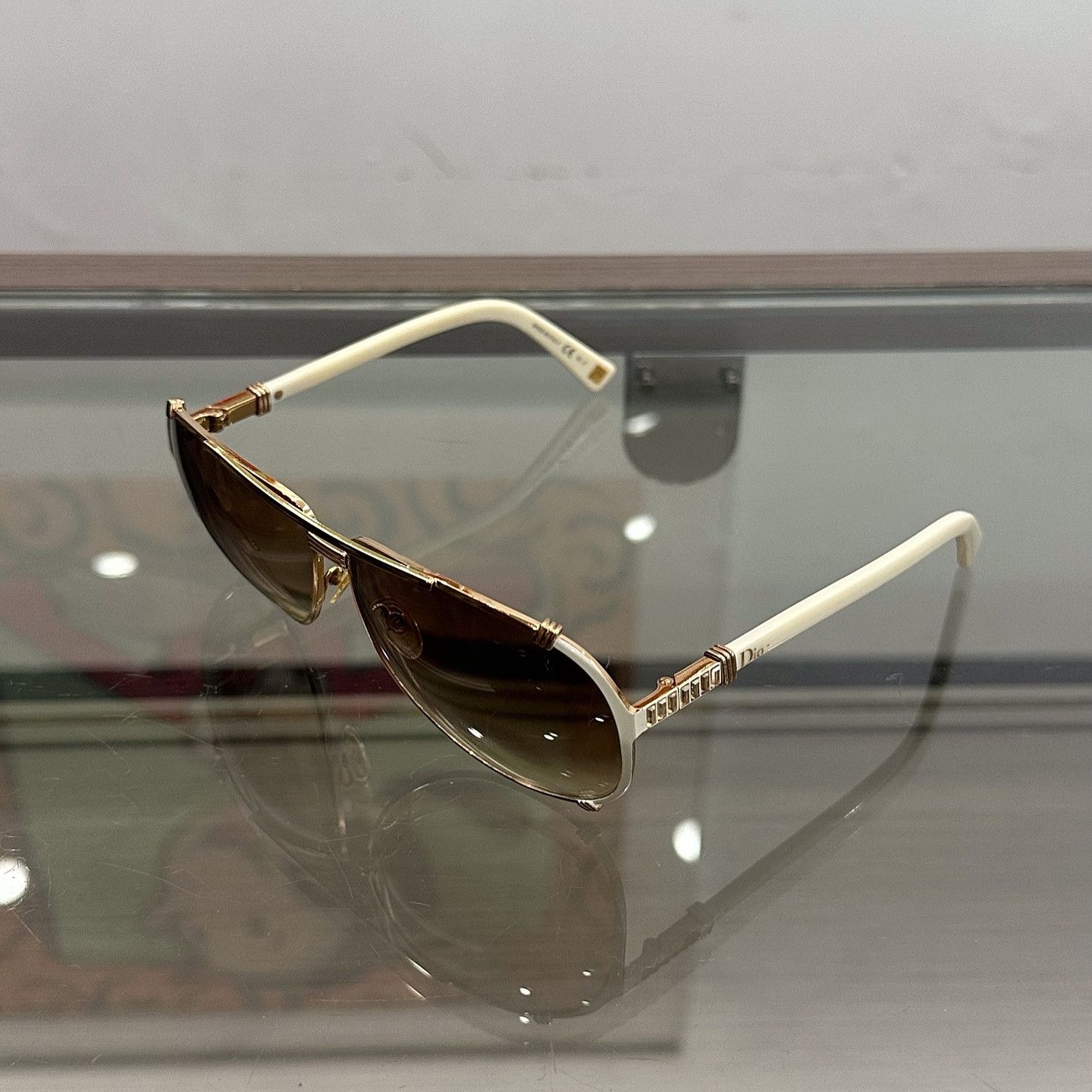 Dior Dior Mini Aviator 29G Logo Sunglasses | Grailed