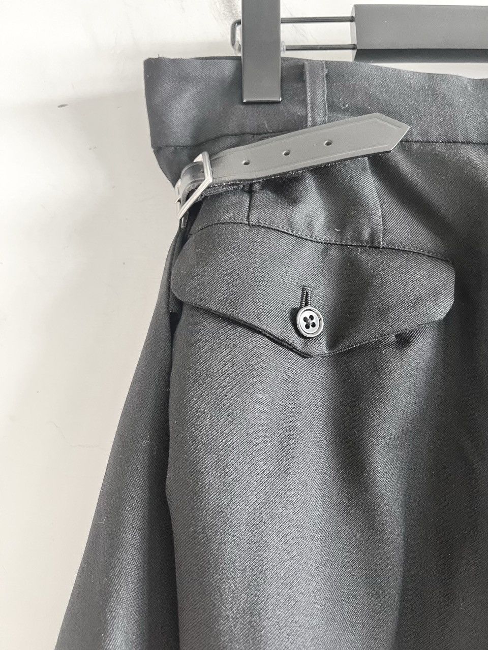 Comme des Garcons Black COMME des GARCONS BLACK - Wool Wrap Pleated Short Skirt Pant Size US 32 / EU 48 - 4 Thumbnail