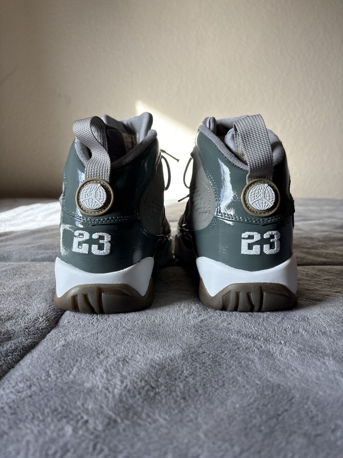 Jordan Brand Nike Air Jordan 9 Retro High Cool Grey 2002 Size US 9 / EU 42 - 5 Thumbnail