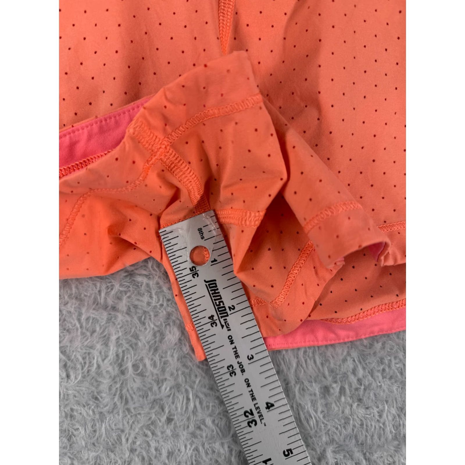 Lululemon Lululemon Shorts Women 4 Orange Final Lap Short 2.5" Luxtreme Run W7AEGS Size 27" / US 4 / IT 40 - 6 Thumbnail
