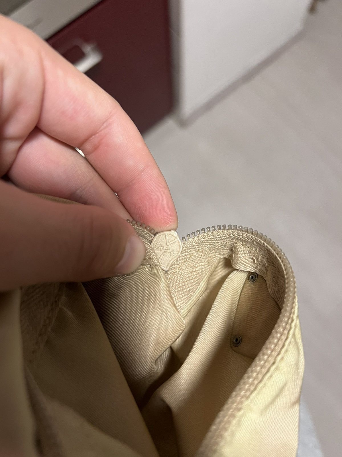 Prada Prada Beige Handbag Vintage Rare Y2K Nylon Big Logo Hype Size ONE SIZE - 6 Thumbnail