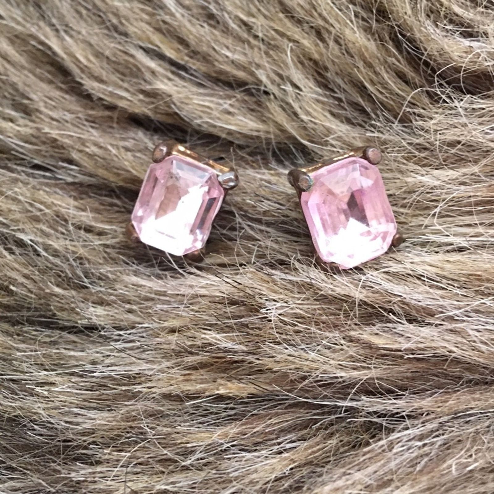 Vintage Vintage rectangle pink crystal stone earrings Size ONE SIZE - 2 Thumbnail