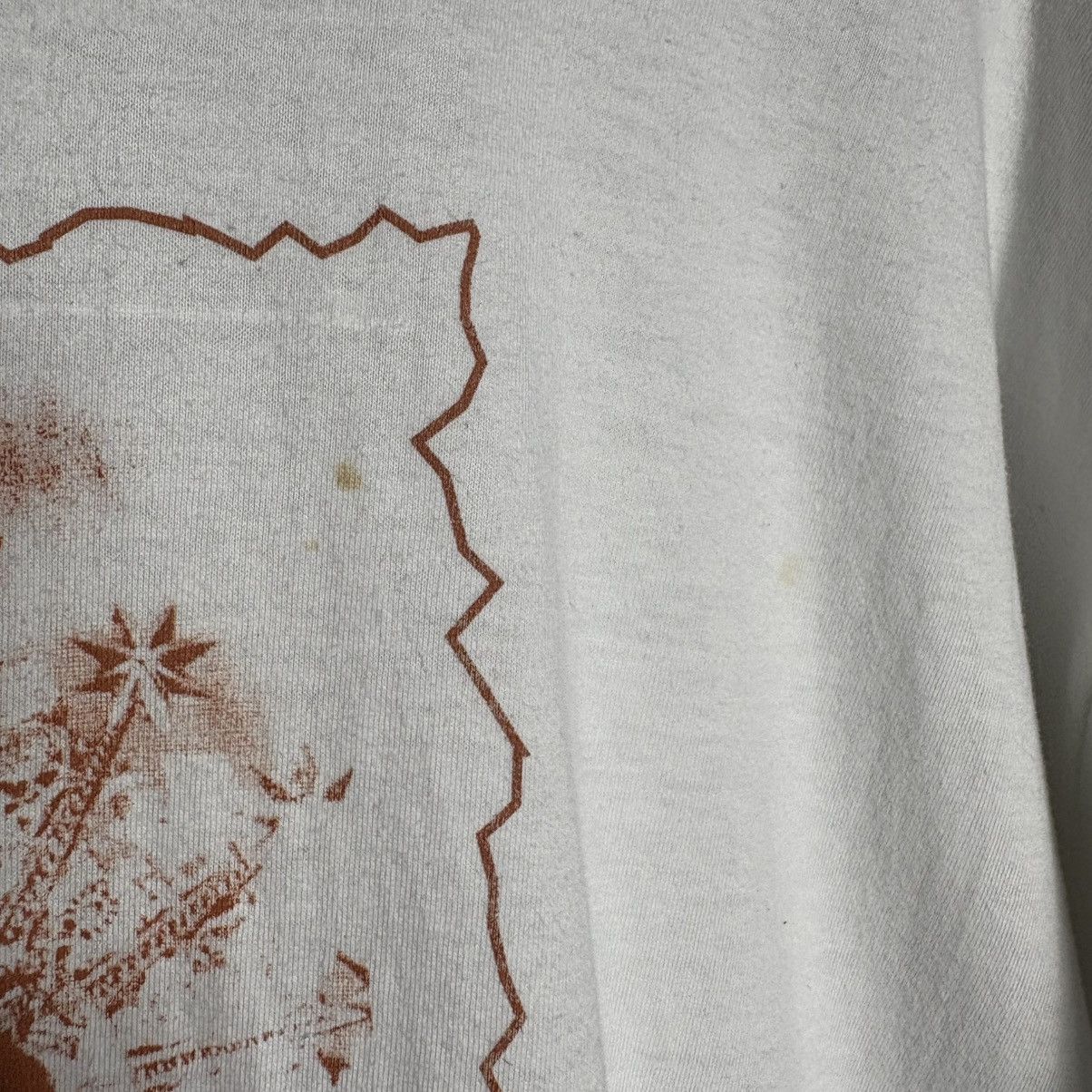 Vintage Vintage 90s Madonna And Child Spain Art T-Shirt Size US XL / EU 56 / 4 - 9 Thumbnail