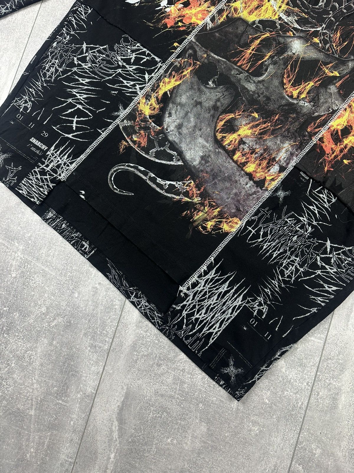 Jaded London Jaded London Overprint Logo Anarchy Long-Sleeve Size US XL / EU 56 / 4 - 3 Thumbnail
