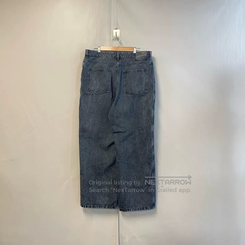 Loewe Loewe Blue distressed logo printed denim pants Size US 36 / EU 52 - 2 Thumbnail