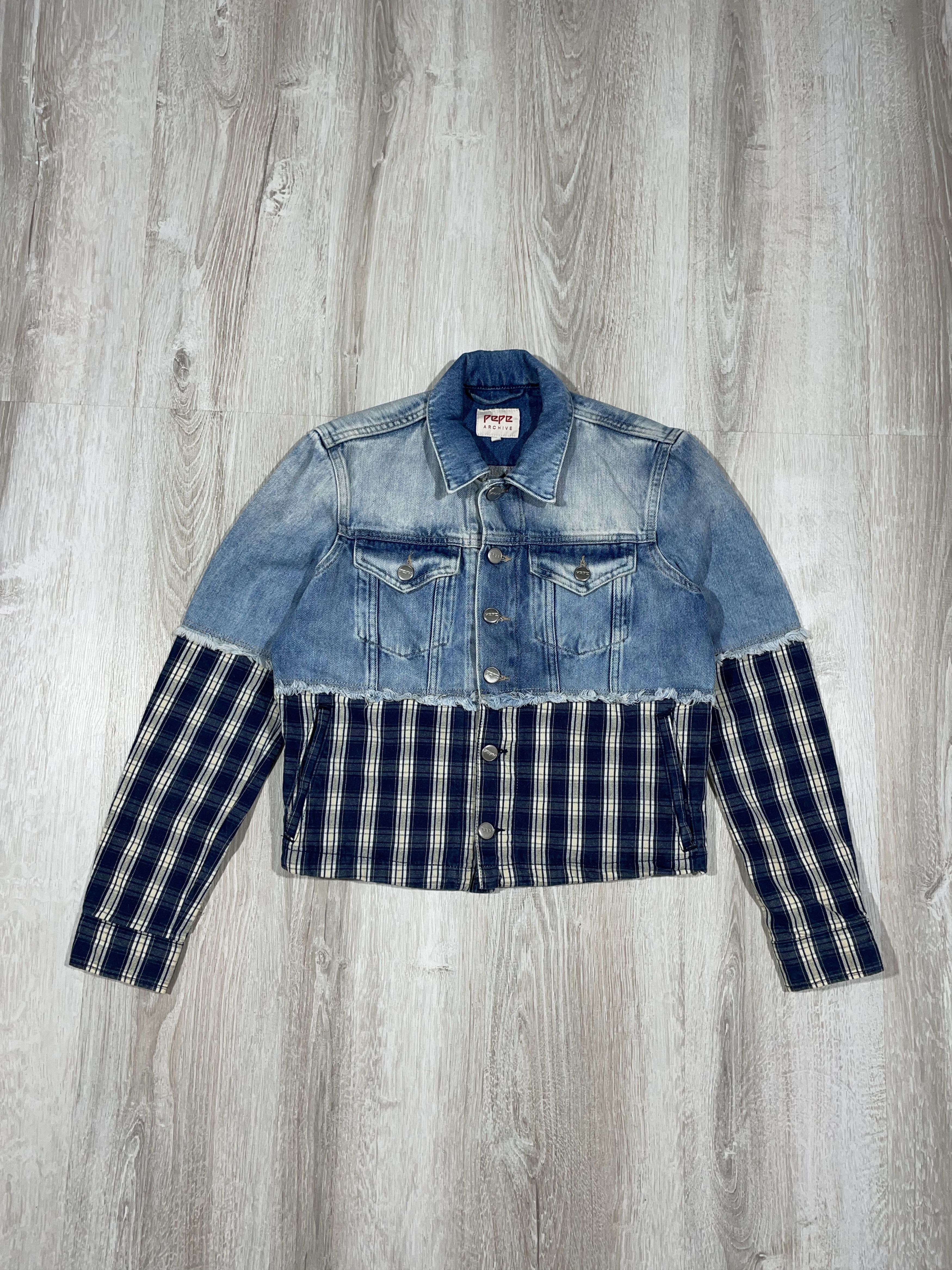 Pepe Jeans Pepe Jeans Womens Archive Denim Jacket Size L / US 10 / IT 46 - 1 Thumbnail