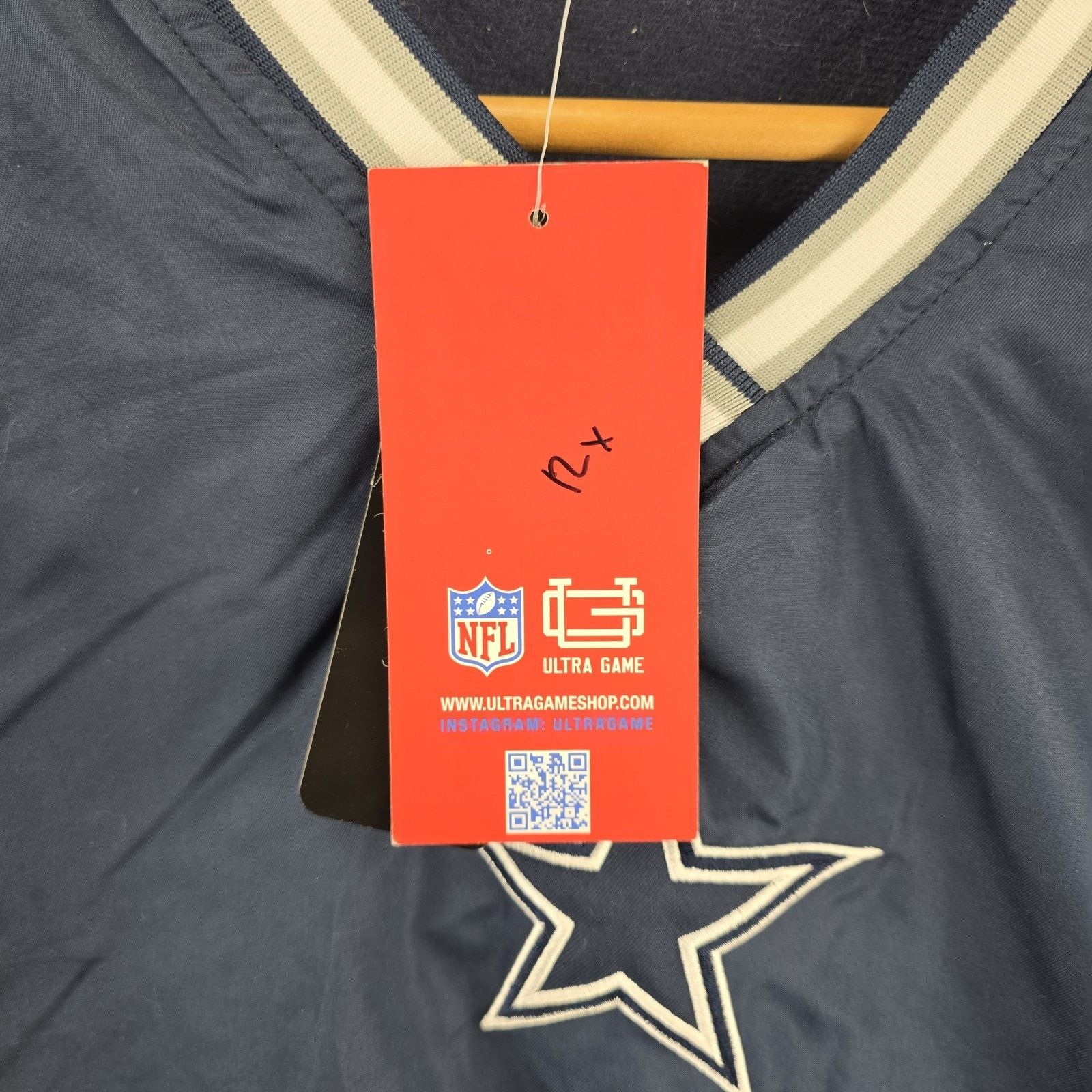 Other Dallas Cowboys Jacket Large Windbreaker Ultra Game V Neck Size US L / EU 52-54 / 3 - 8 Thumbnail