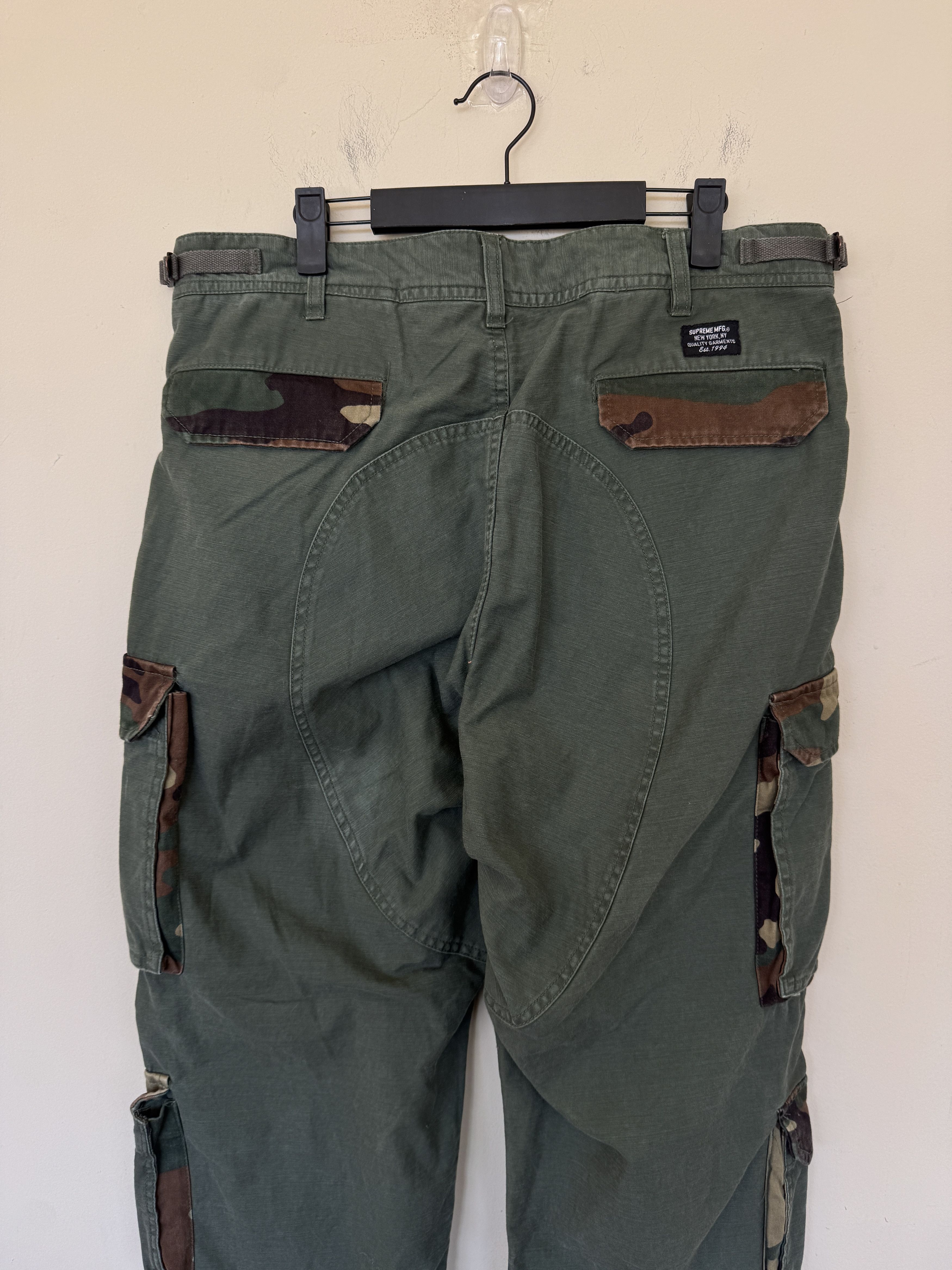 Supreme Supreme Green Cargos Size US 34 / EU 50 - 9 Thumbnail
