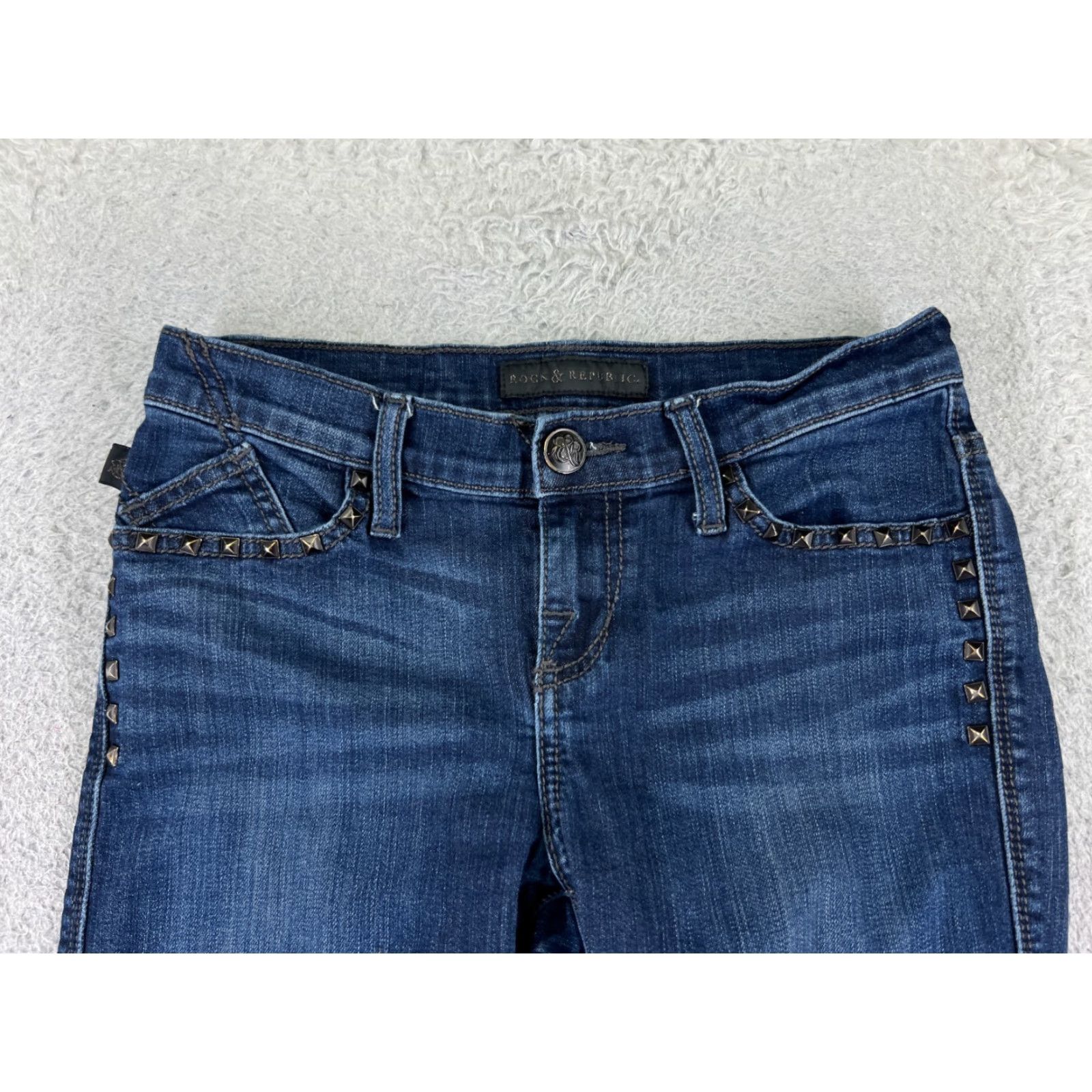 Vintage VINTAGE Rock & Republic Jeans Womens Regular Jeans Blue 26 in Low Rise Rock & Republic 5-Pocket Denim Flared Cotton Blend Size 28" / US 6 / IT 42 - 4 Thumbnail