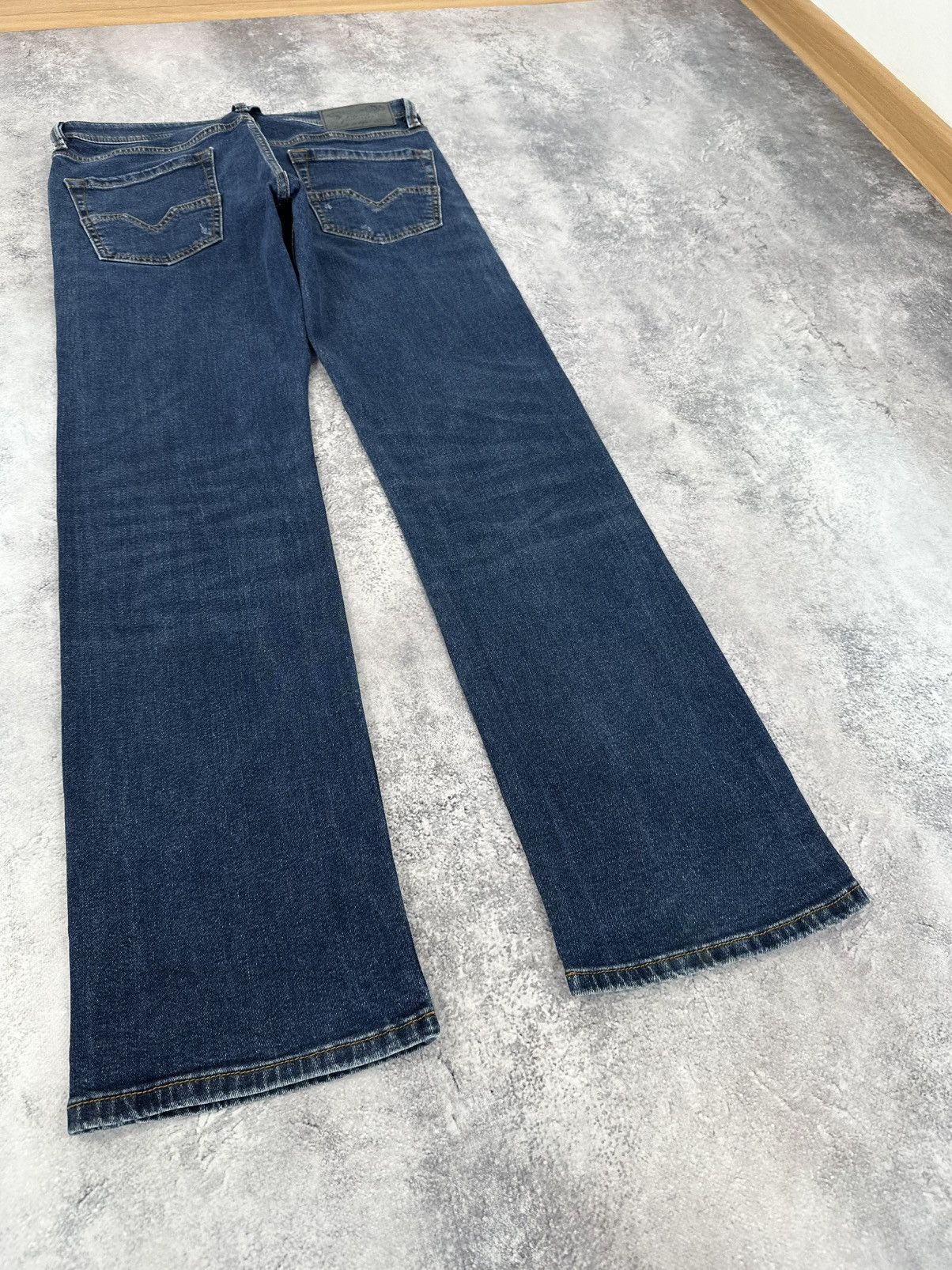 Diesel Vintage Diesel Avant Garde Designer Straight Larkee Jeans Size US 32 / EU 48 - 3 Thumbnail
