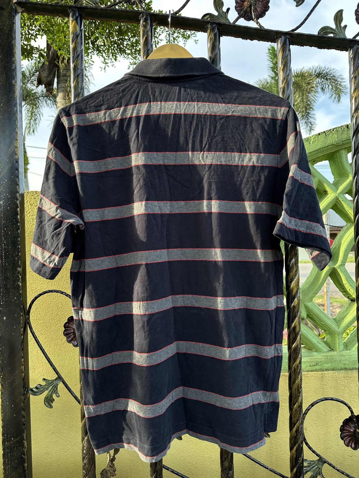 Burberry Thomas Burberry Stripe Button . Size US M / EU 48-50 / 2 - 2 Thumbnail