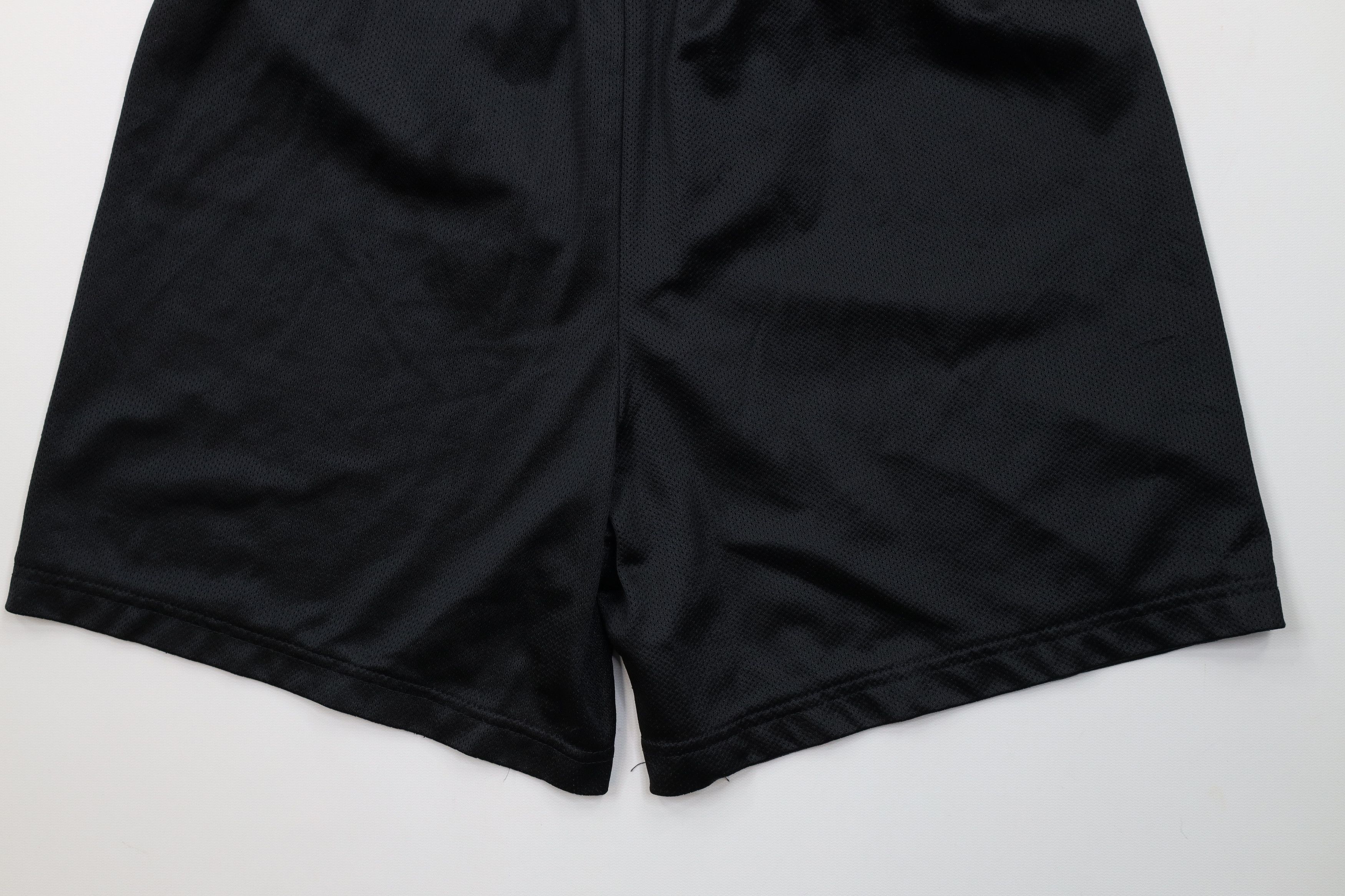Adidas Vintage 90s Adidas Mesh Running Jogging Soccer Shorts USA Size US 32 / EU 48 - 13 Thumbnail