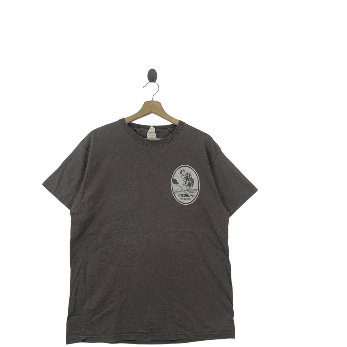 Band Tees Vintage INCUBUS BAND Local Crew 2011 Tour Tee Shirt Rock Size US L / EU 52-54 / 3 - 4 Thumbnail