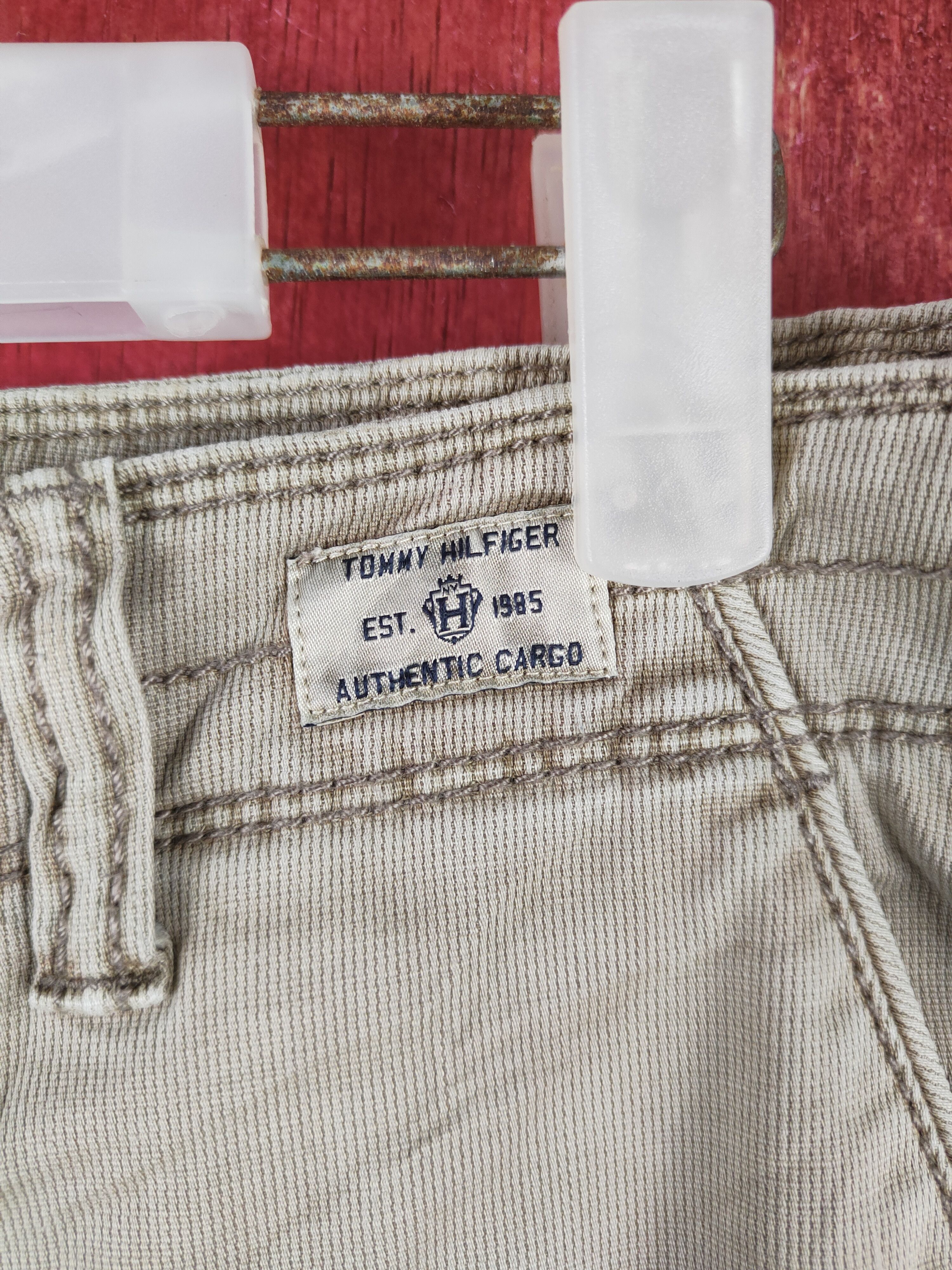 Japanese Brand Tommy Hilfiger Beige Faded Multipocket Cargo Pants #S1326 Size US 34 / EU 50 - 5 Thumbnail