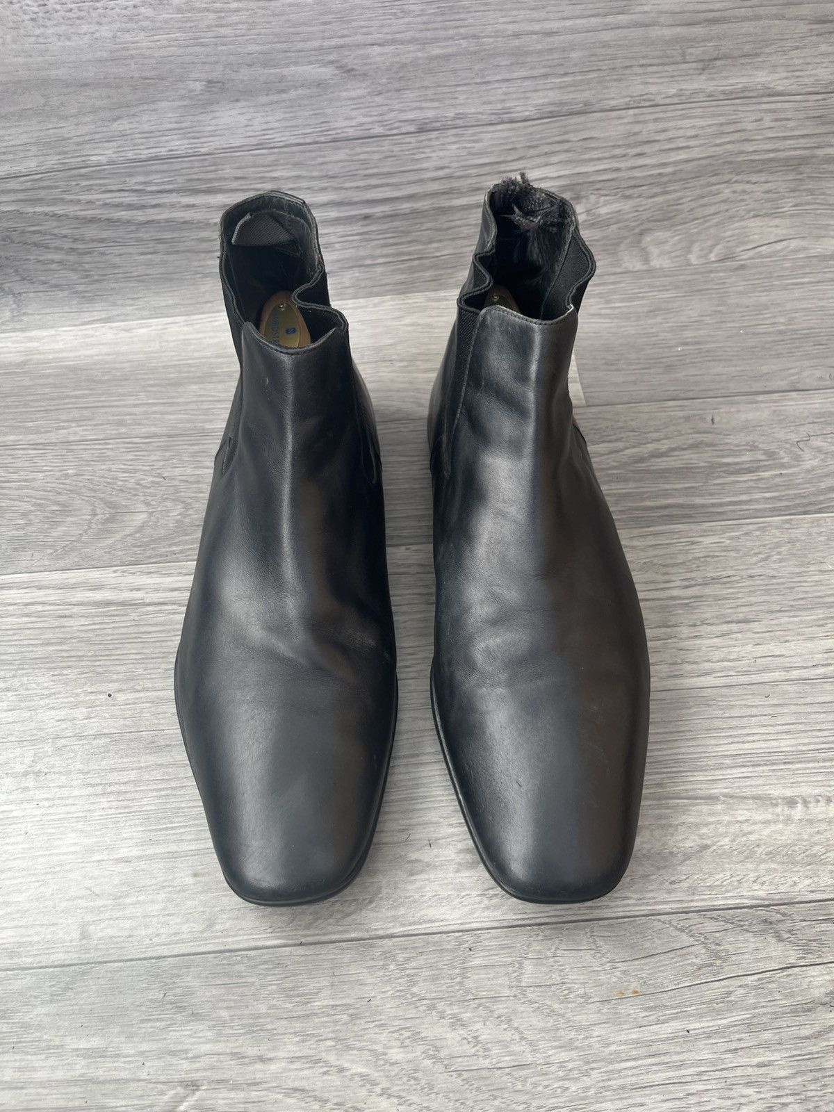 Prada Prada black leather Chelsea boots sz 8.5 Size US 9.5 / EU 42-43 - 2 Thumbnail