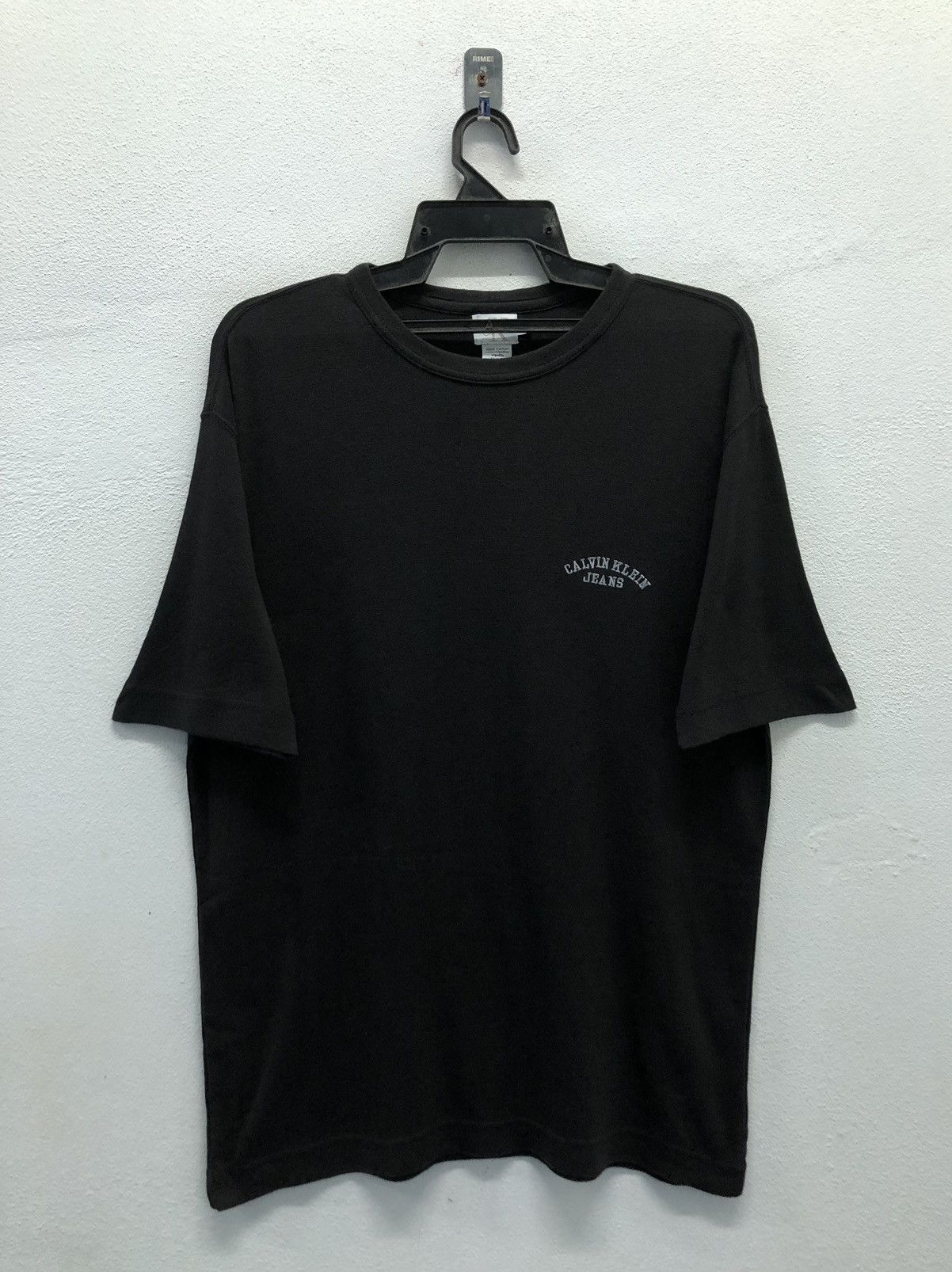 Calvin Klein Vintage Calvin Klein Jeans T-Shirt Size US M / EU 48-50 / 2 - 1 Thumbnail
