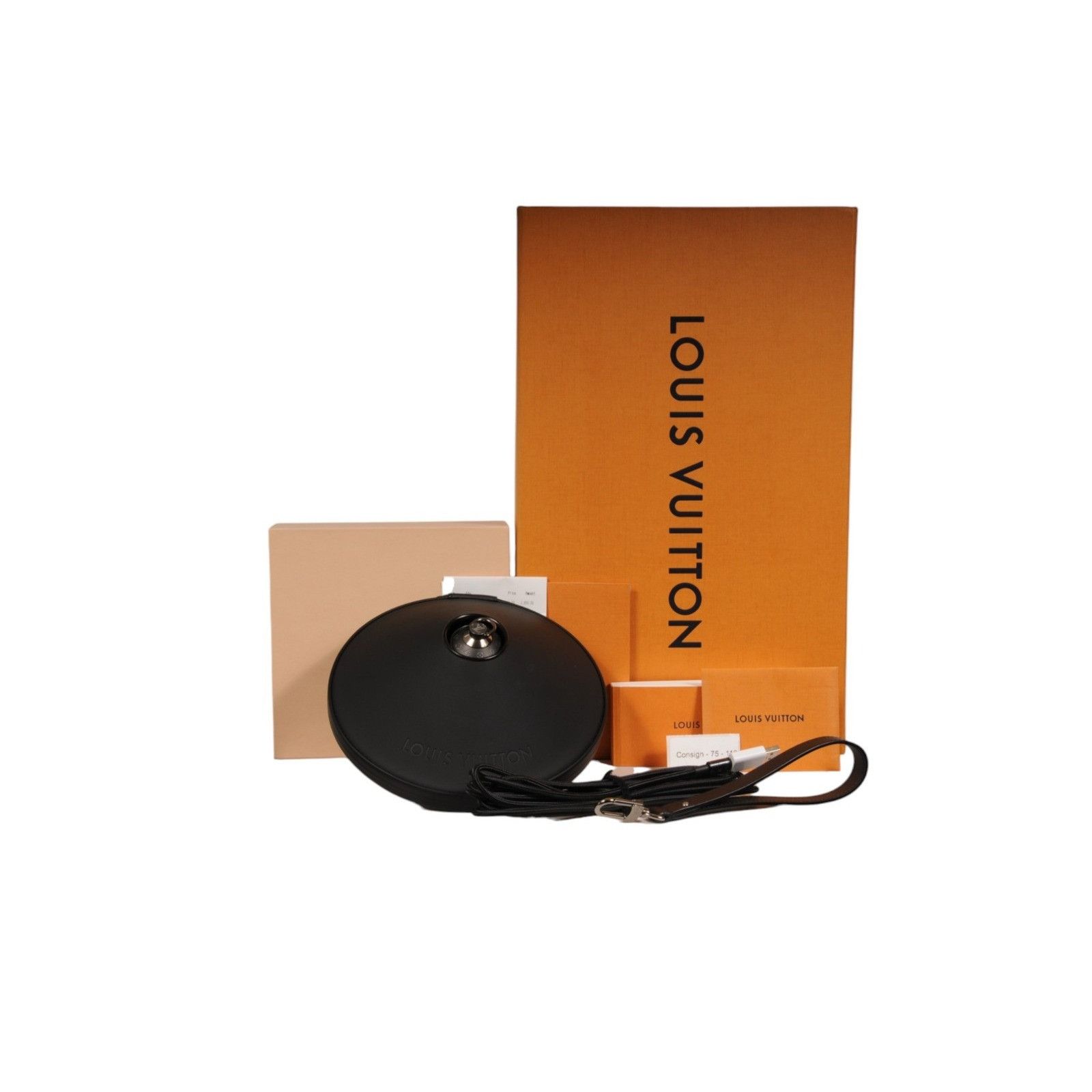 Louis Vuitton Horizon Light Up Speaker 360 LV Logo Monogram Size ONE SIZE - 16 Thumbnail