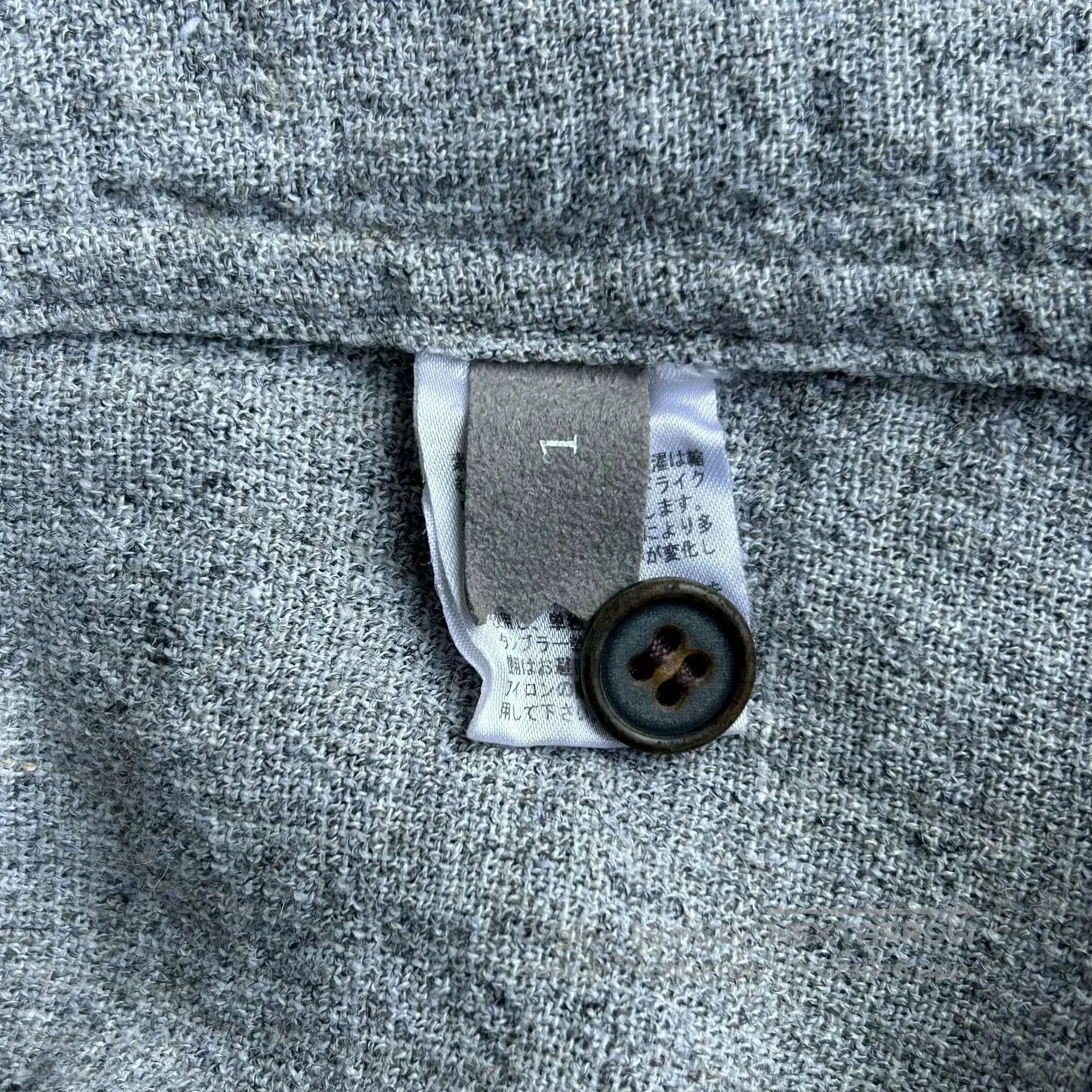 Japanese Brand gray linen button. Size US S / EU 44-46 / 1 - 8 Thumbnail