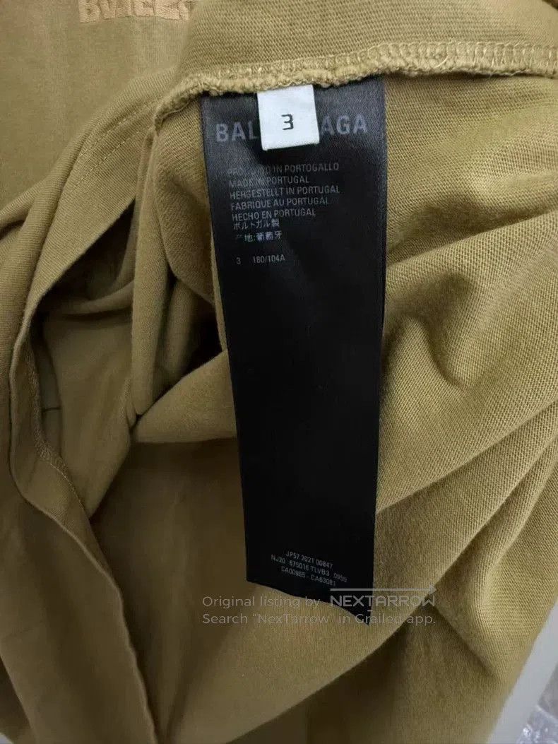 Balenciaga Balenciaga Brown Reversed Logo Short Sleeve. Size US S / EU 44-46 / 1 - 3 Thumbnail