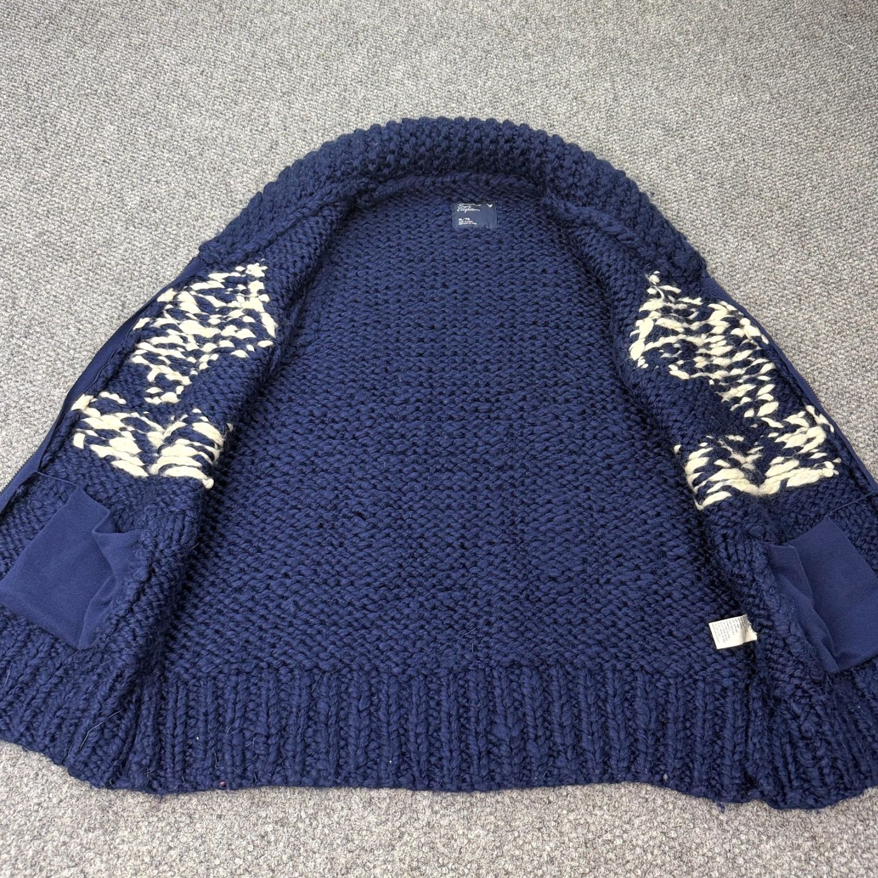American Eagle Outfitters American Eagle Outfitters Sweater Vest Women XL Navy Wool Blend Zip Fair Isle Knit Pockets Womens Size XL / US 12-14 / IT 48-50 - 6 Thumbnail