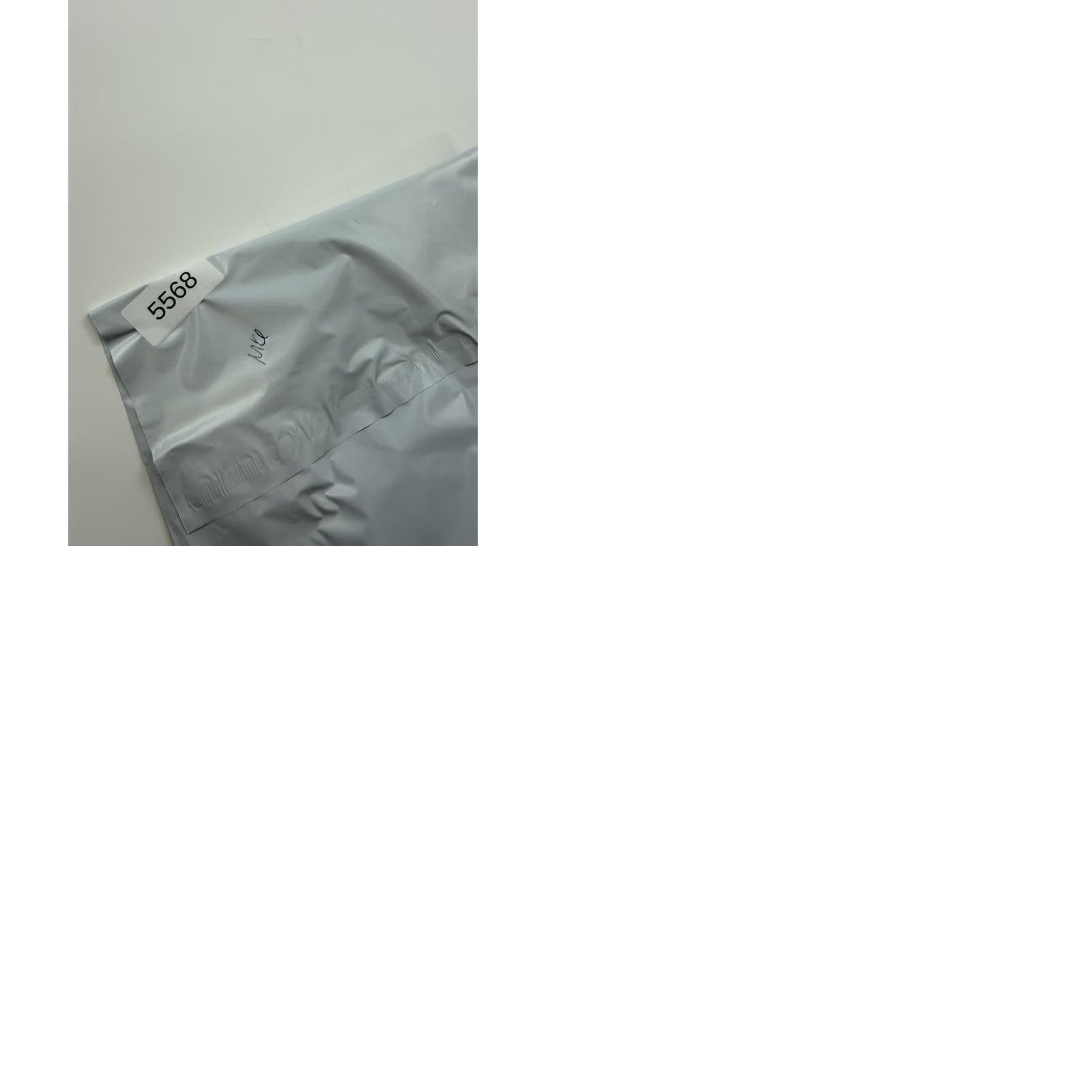 Nike Nike Jacket Womens Small Gray Full Zip Running Windbreaker Lightweight Size S / US 4 / IT 40 - 9 Thumbnail
