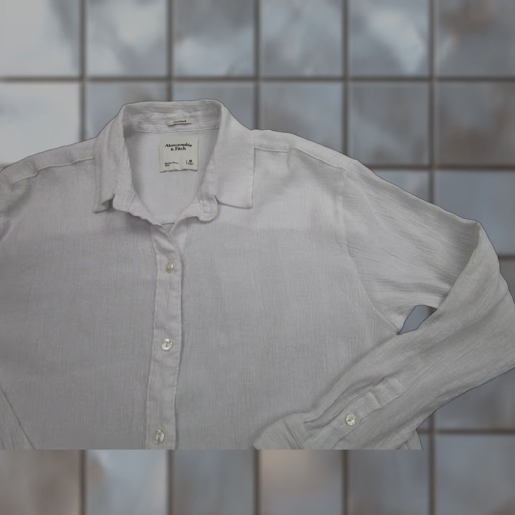 Abercrombie & Fitch Abercrombie & Fitch Shirt Womens M White Oversized Gauze Button Coastal beach Size M / US 6-8 / IT 42-44 - 1 Thumbnail