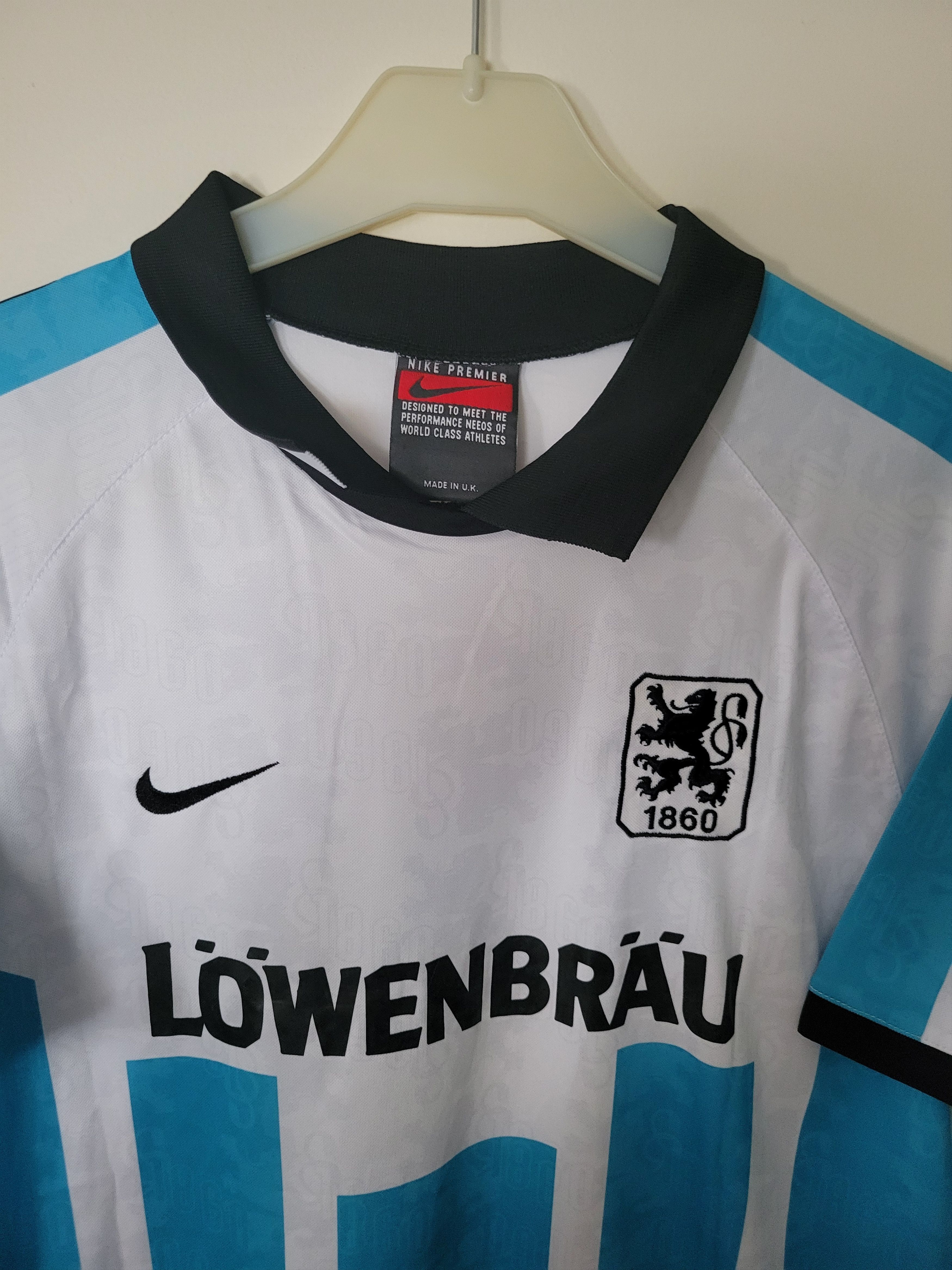 Other Munich 1860 1996 Abédi Pelé 19 Vintage Retro Football Jersey Size US L / EU 52-54 / 3 - 6 Thumbnail