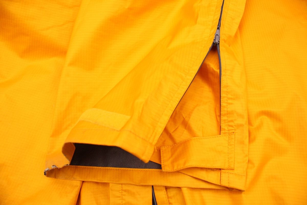 Montbell × Vintage Mont-Bell Vintage Gore-Tex Yellow Pants Made in Japan Size US 30 / EU 46 - 7 Thumbnail