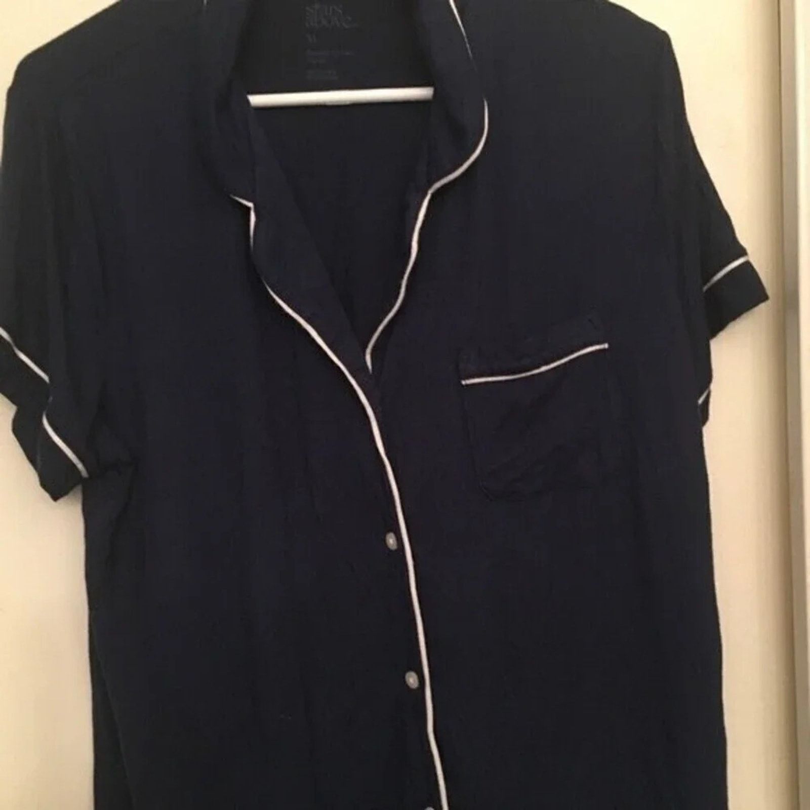 The Unbranded Brand Stars Above dark blue pajama top, size XL Size XL / US 12-14 / IT 48-50 - 1 Thumbnail