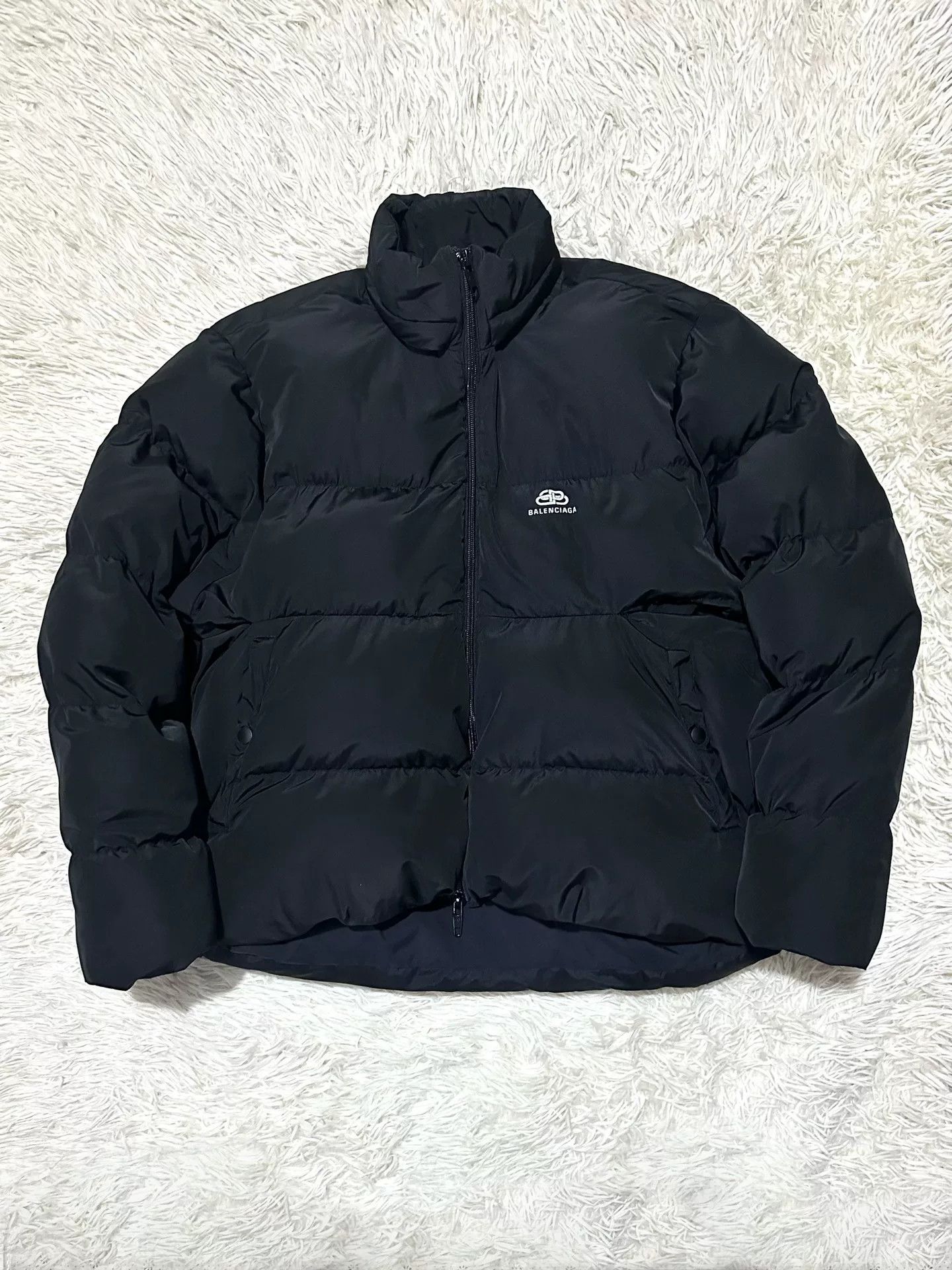 Balenciaga Balenciaga Oversized High Collar Printed Down Jacket Size US XS / EU 42 / 0 - 1 Thumbnail