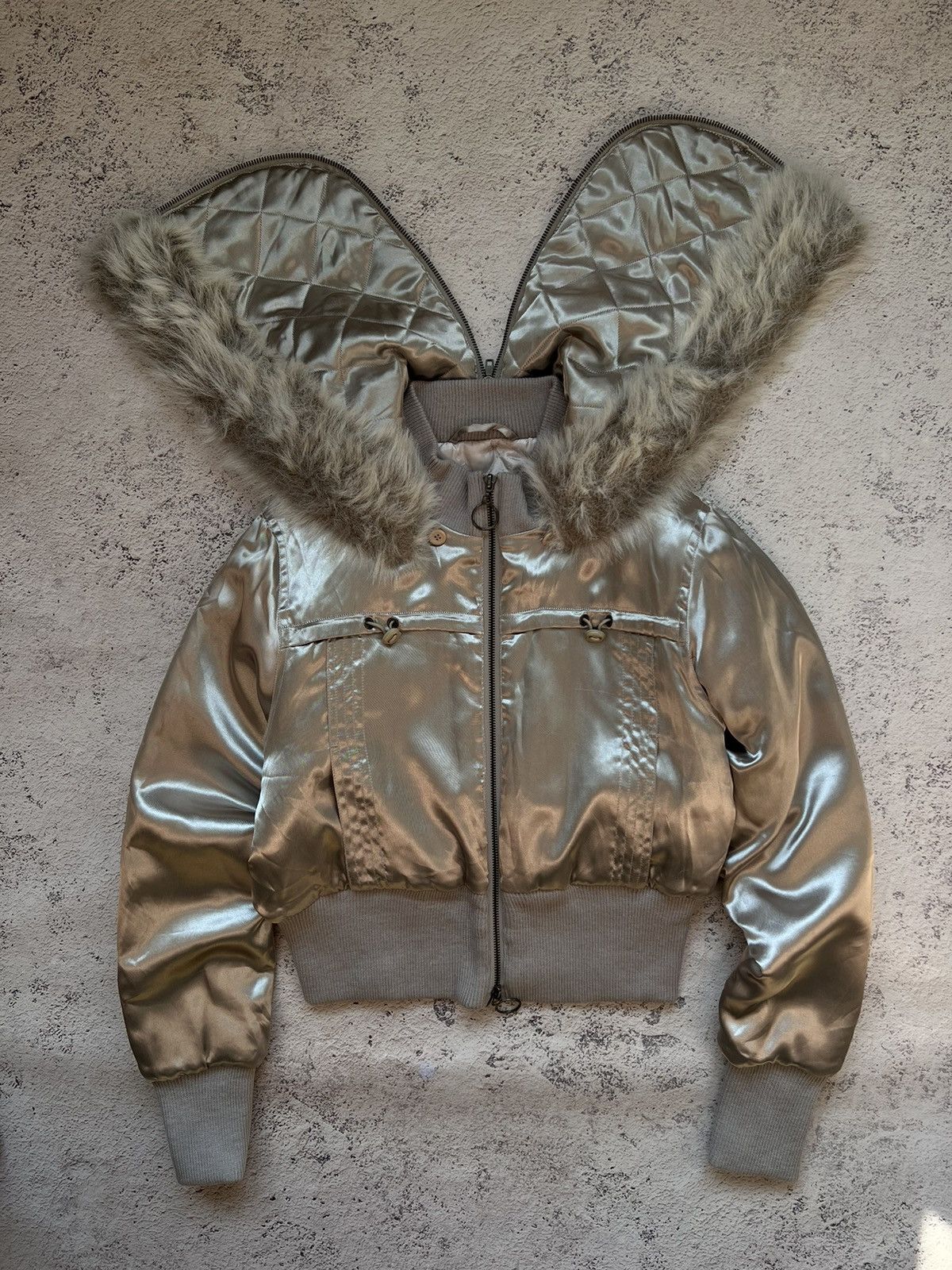 Le Grande Bleu (L.G.B.) Y2K RARE FAUX FUR CROPPED BOMBER JACKET JAPANESE GOA STYLE Size M / US 6-8 / IT 42-44 - 4 Thumbnail