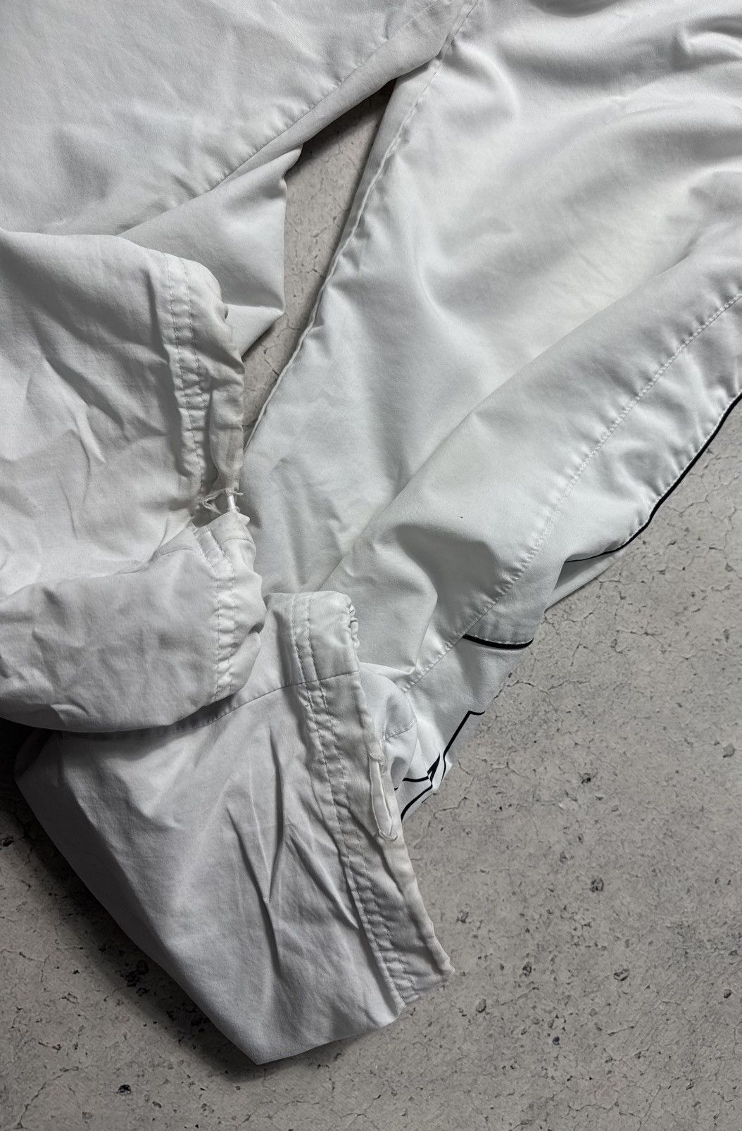 Nike Nike Big Swoosh Vintage 90’s Nylon Track Pants Jogers Size M Size US 32 / EU 48 - 9 Thumbnail