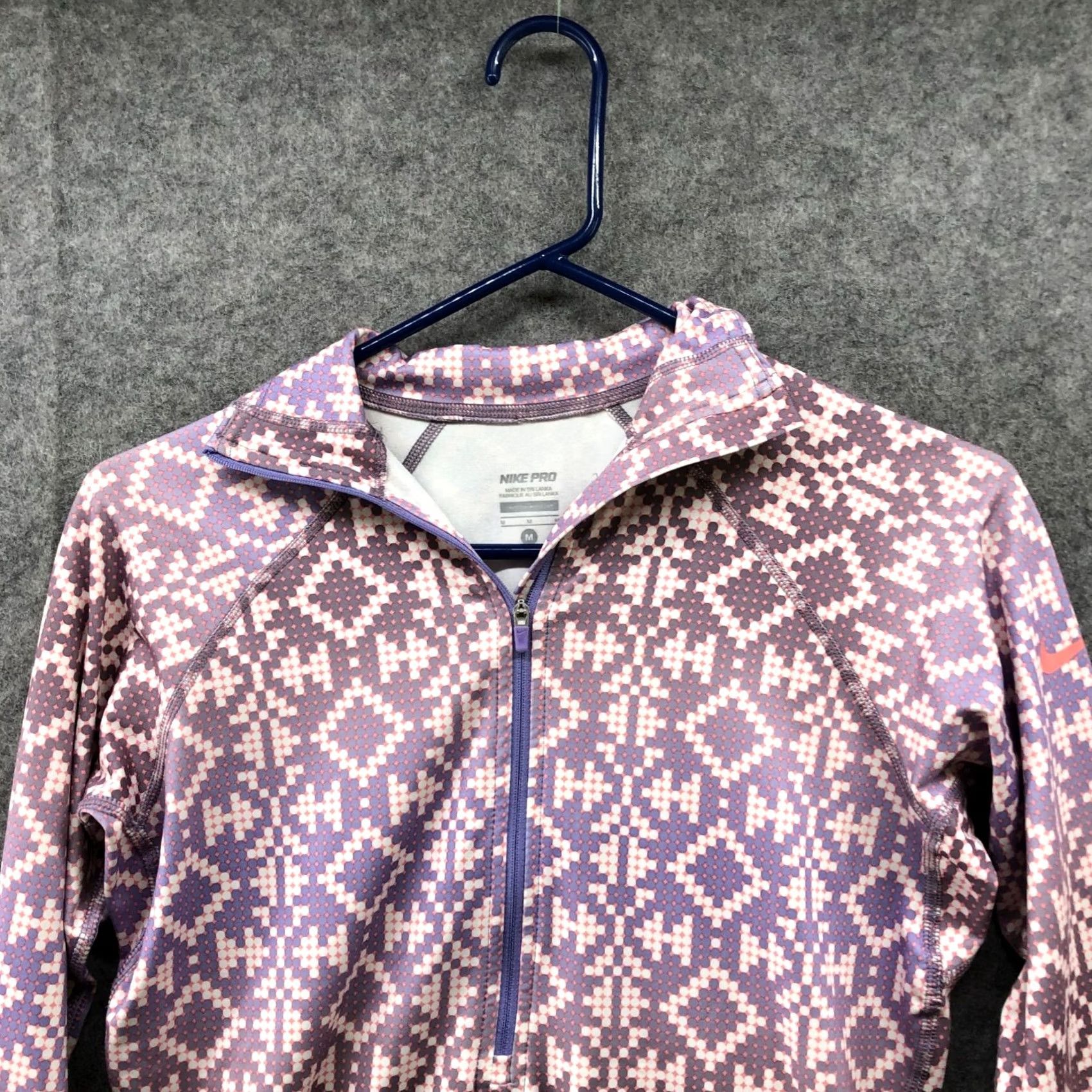 Nike Nike Pro Dri-Fit 1/4 Zip Top Women M Purple Raglan Long Sleeves Polyester Blend Size M / US 6-8 / IT 42-44 - 6 Thumbnail