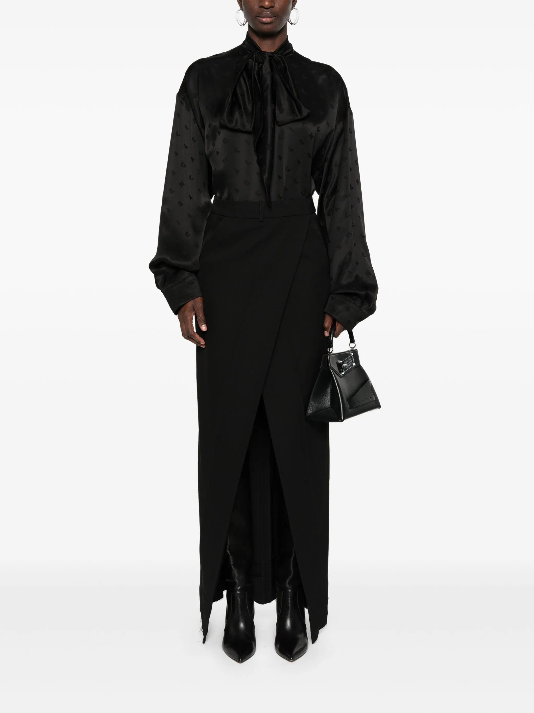 Balenciaga o1y0625 Maxi Skirt in Black Size 26" / US 2 / IT 38 - 5 Thumbnail