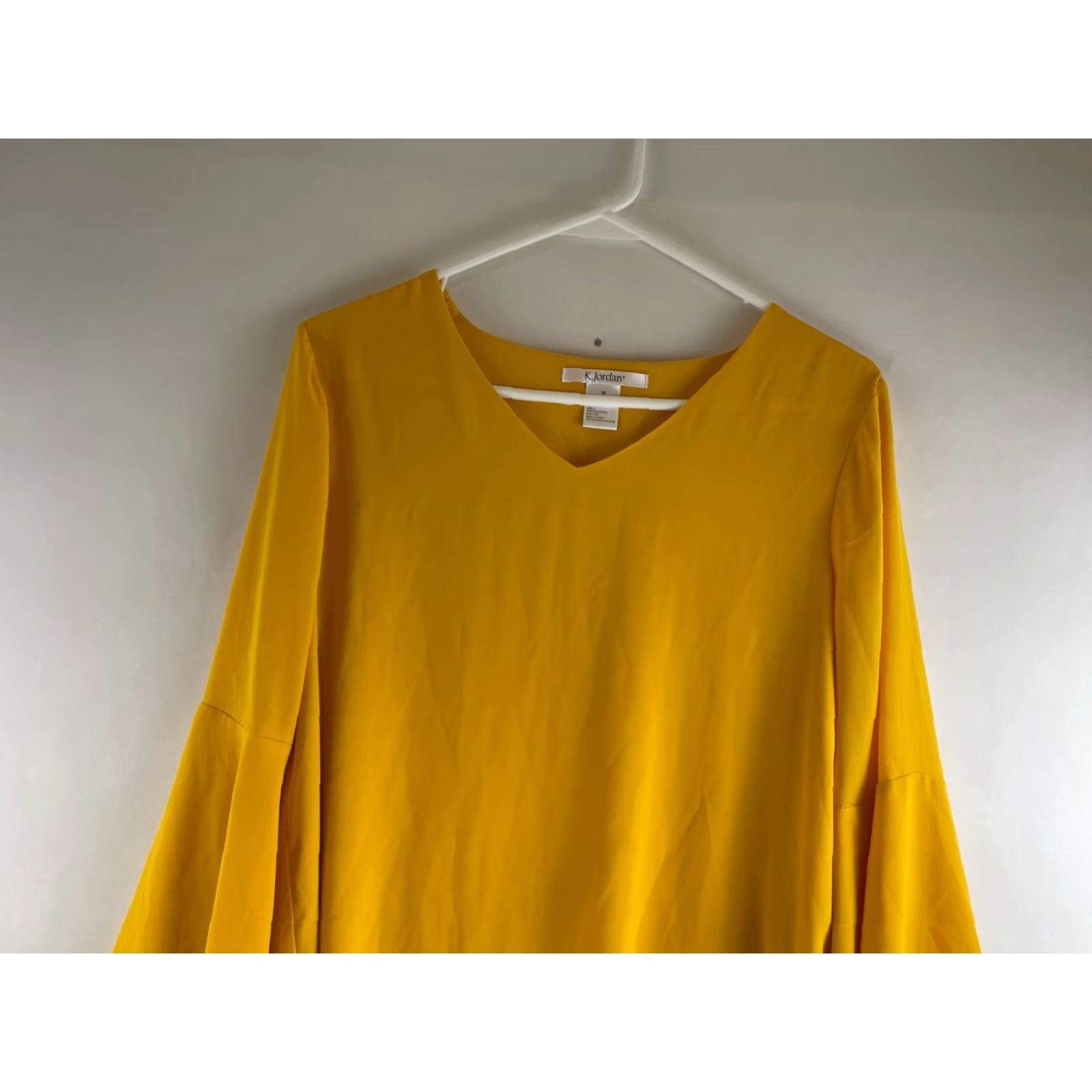Jordan Brand K. Jordan Blouse Tee Women's Medium Yellow Long Bell Layered Sleeve V-Neck Shirt Women's Size M / US 6-8 / IT 42-44 - 3 Thumbnail