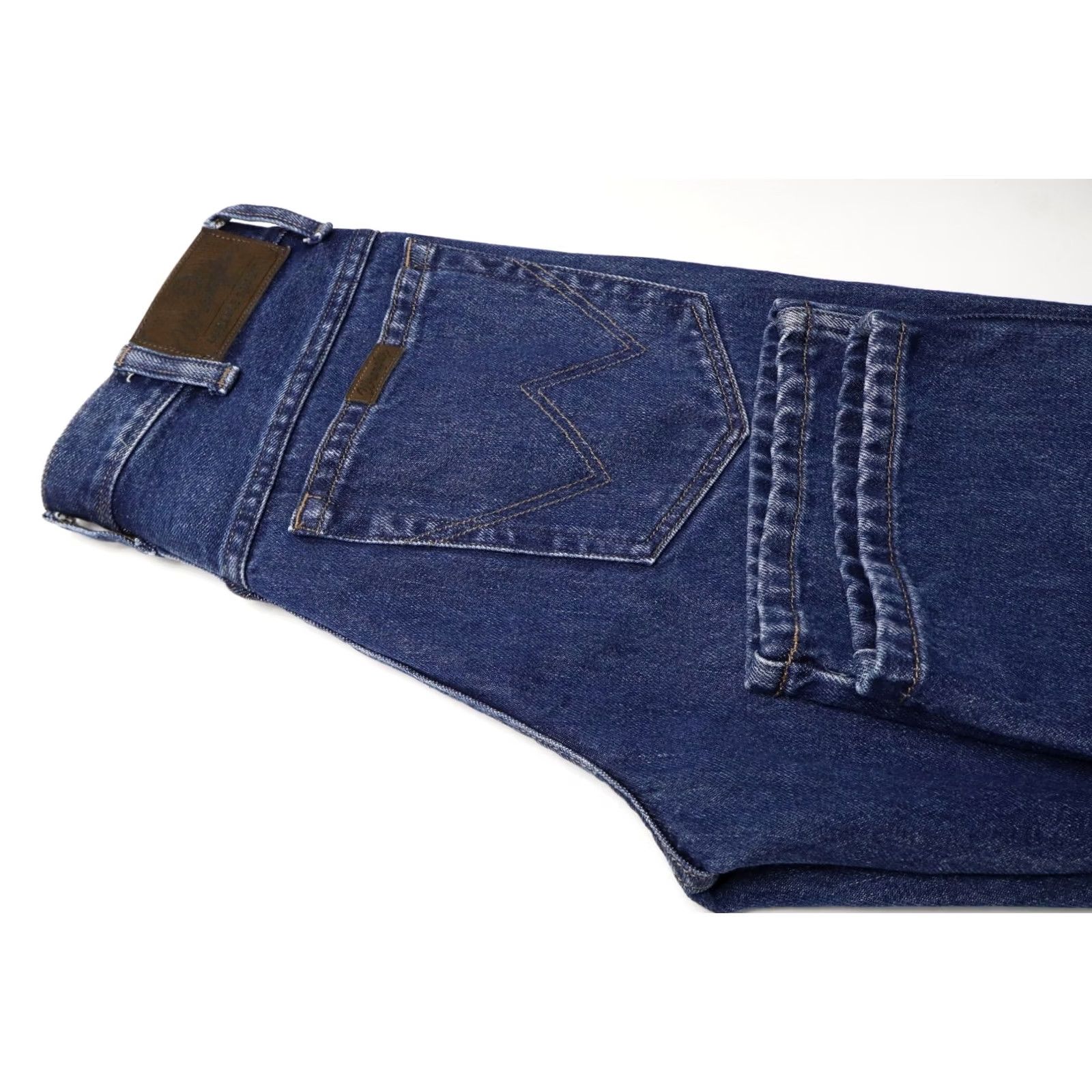 Wrangler WRANGLER Jeans Men's W30/L30 Regular Fit Straight Leg Casual Zip Fly Blue Size US 30 / EU 46 - 7 Thumbnail