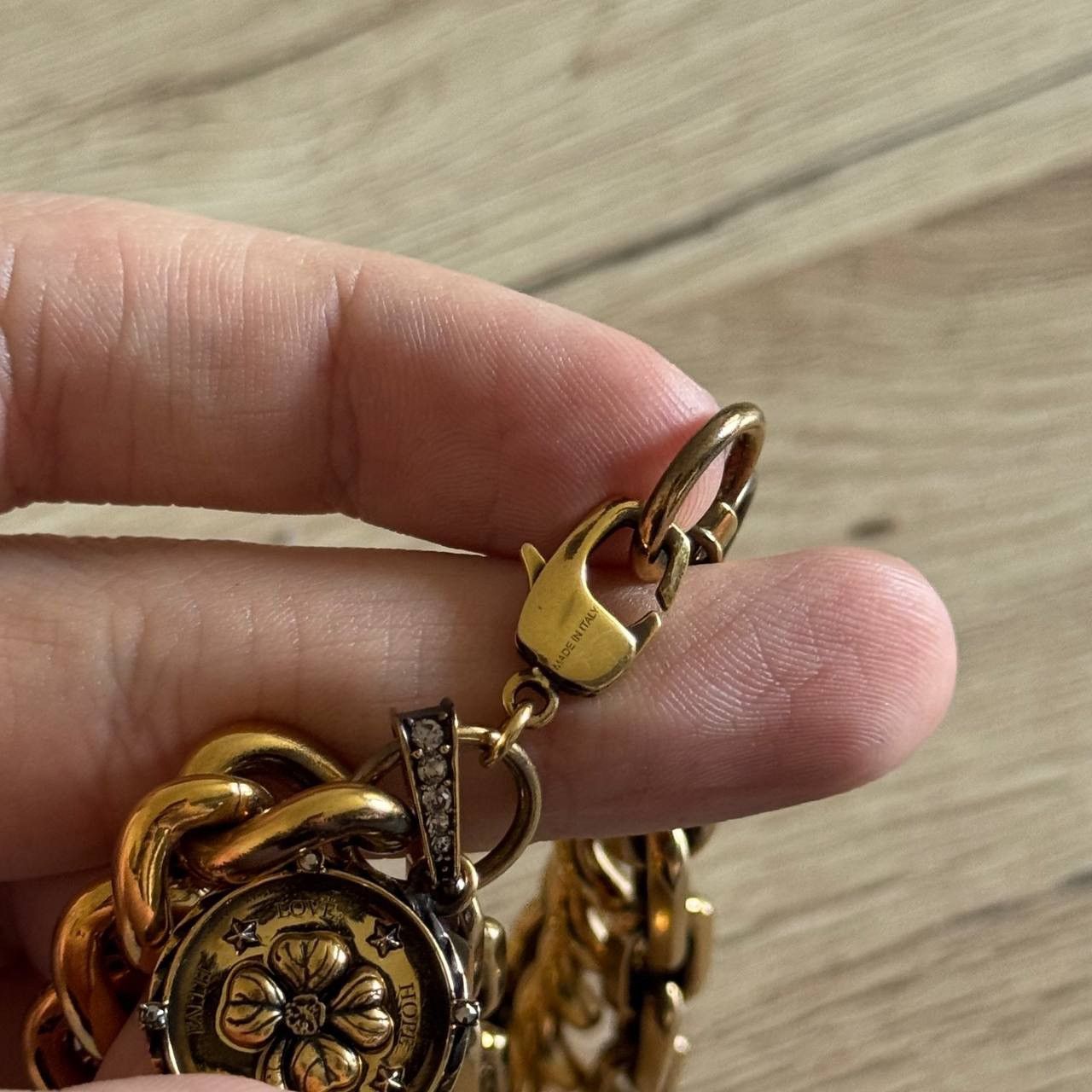 Alexander McQueen Alexander Mcqueen Gold Antique Swarovski Charm Bracelet Size ONE SIZE - 4 Thumbnail