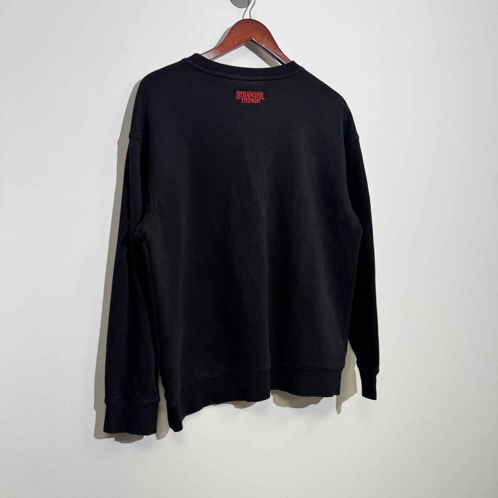 Vintage Vintage Unisex Black Cotton Crewneck Size M Stranger Size US M / EU 48-50 / 2 - 11 Thumbnail