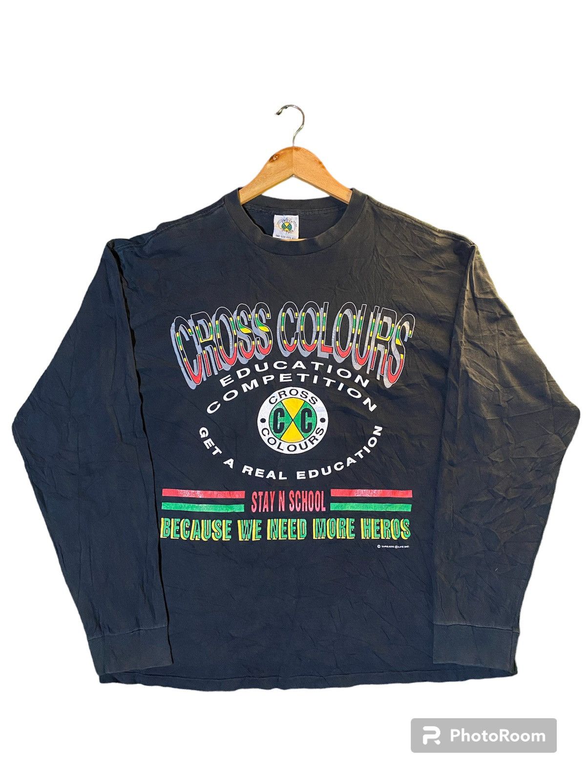 image of Vintage 90's Cross Colours Long Sleeve in Black, Men's (Size Large)